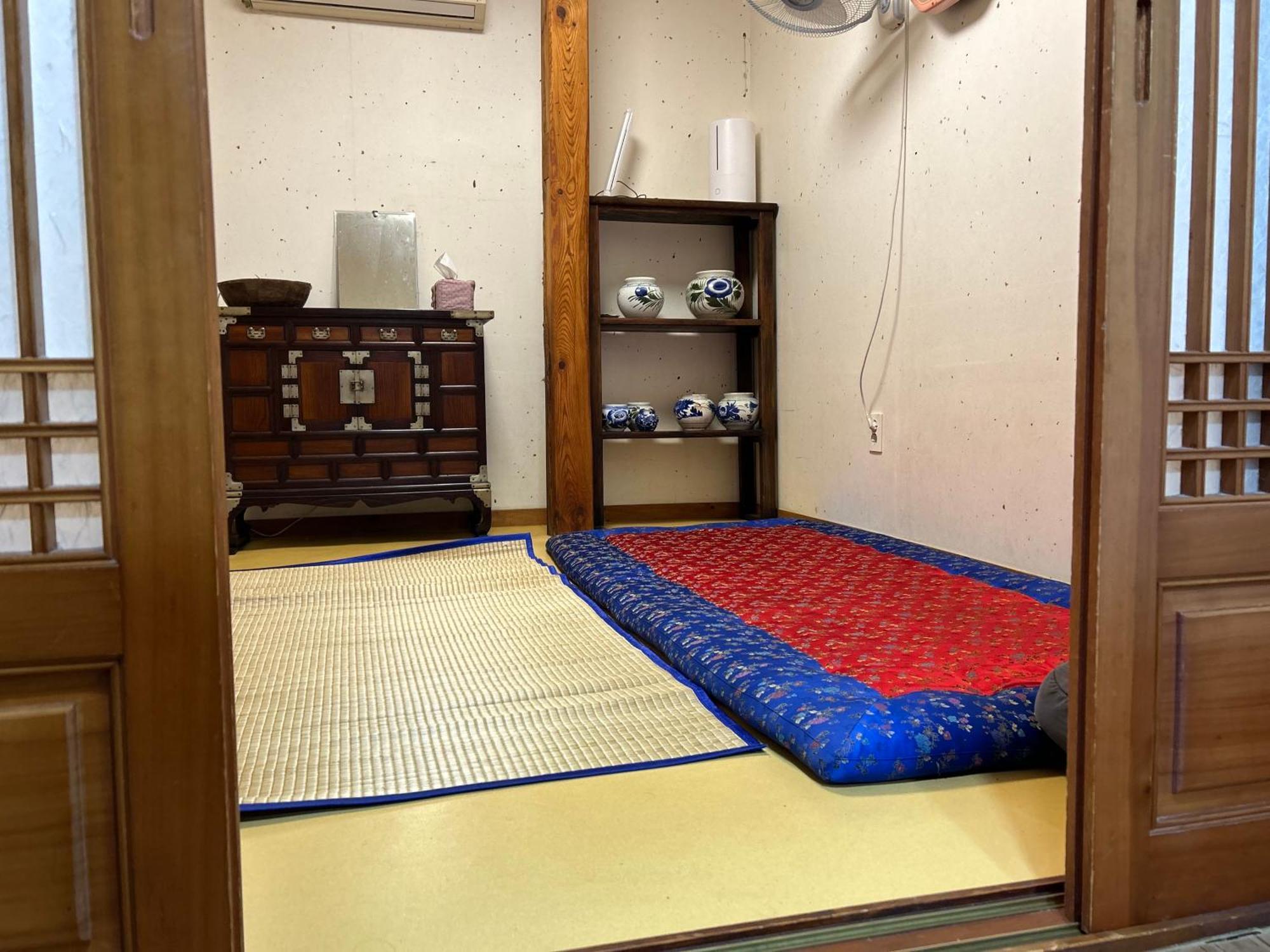 Eugene Hanok Guest house Seoul