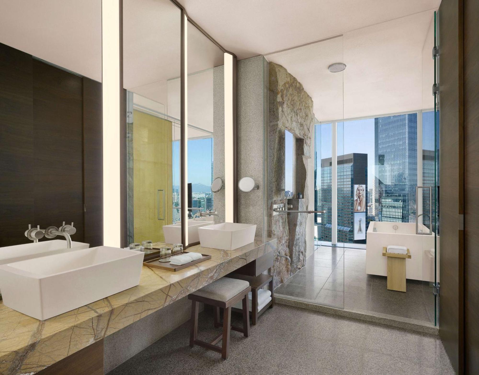 Park Hyatt Hotel 5*