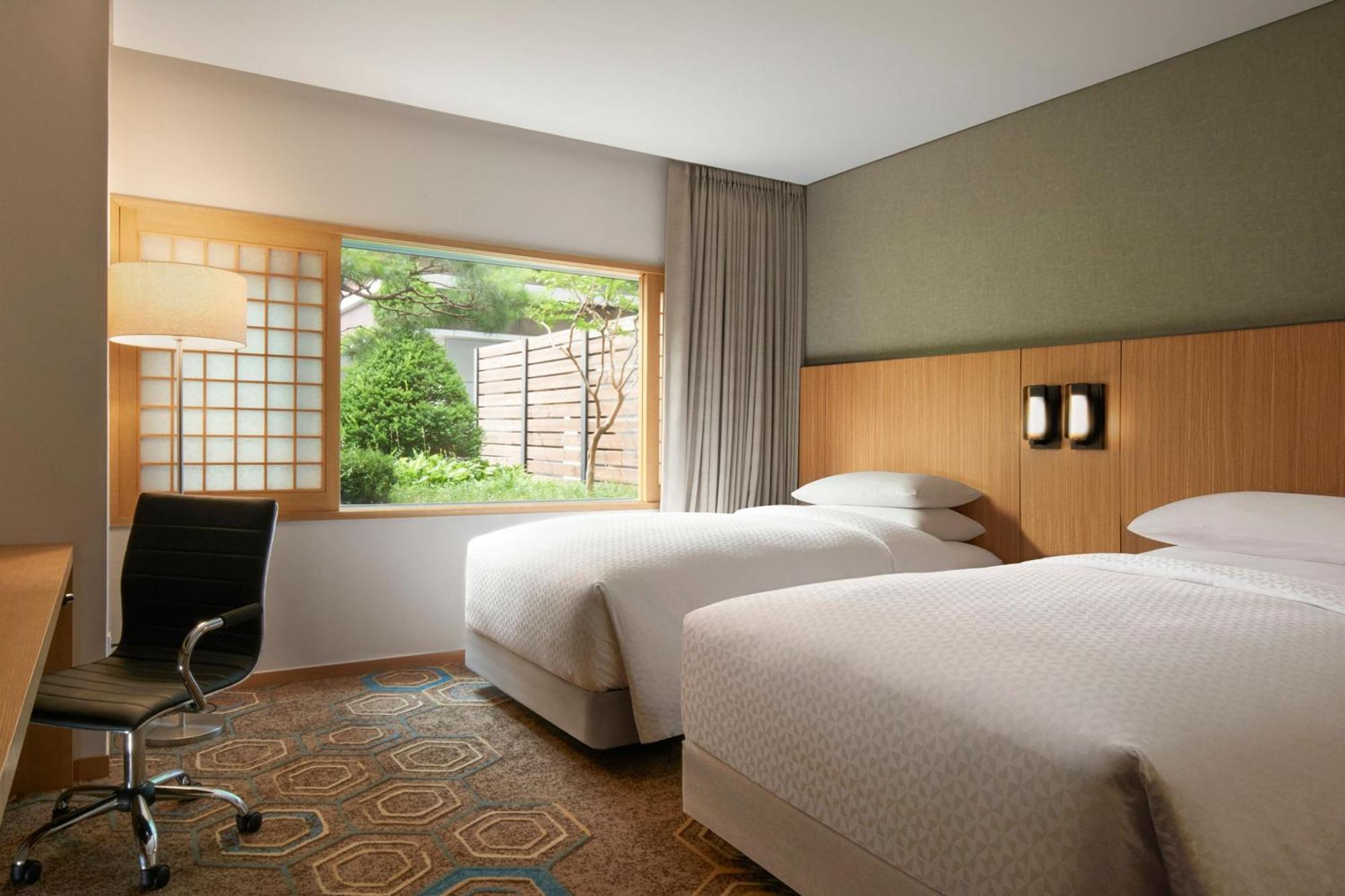 Hotel Four Points By Sheraton Seoul, Guro 4*