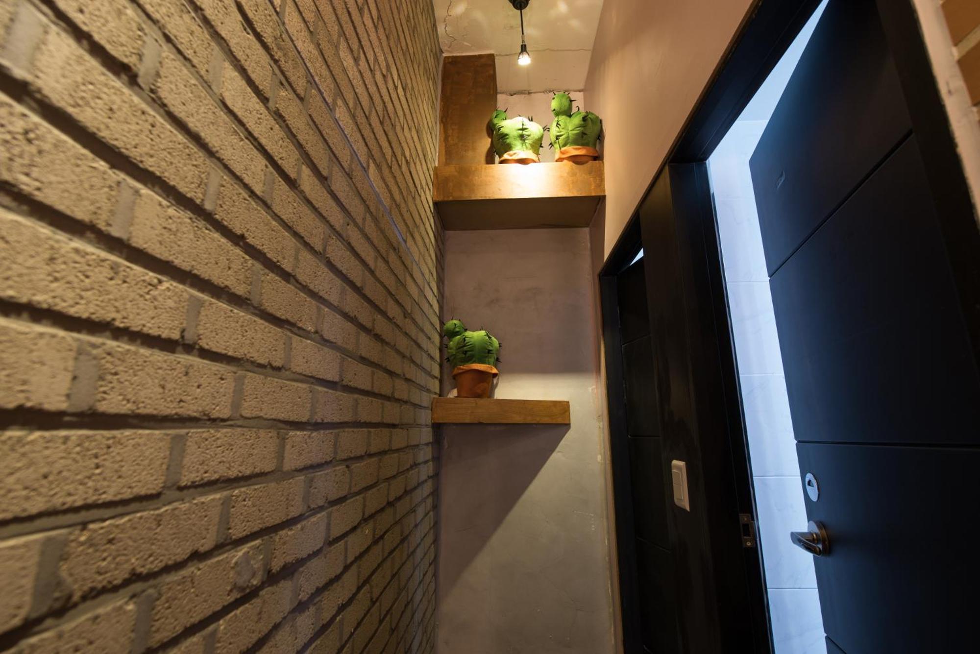 Hostel Inno & Pub Lounge Hongdae *