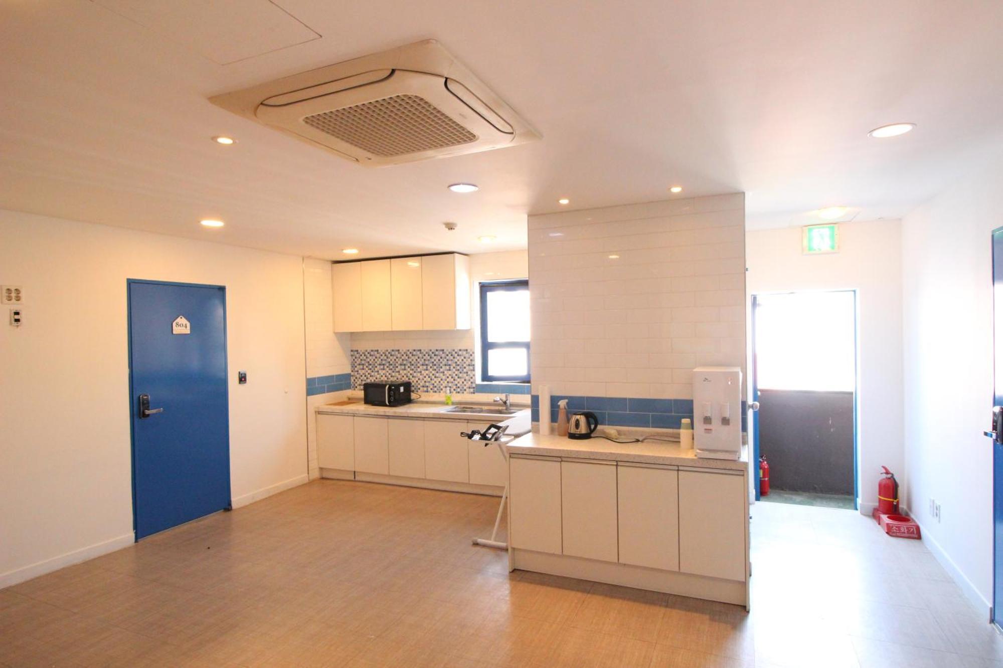 Hotel Golden Park Myeongdong 2*
