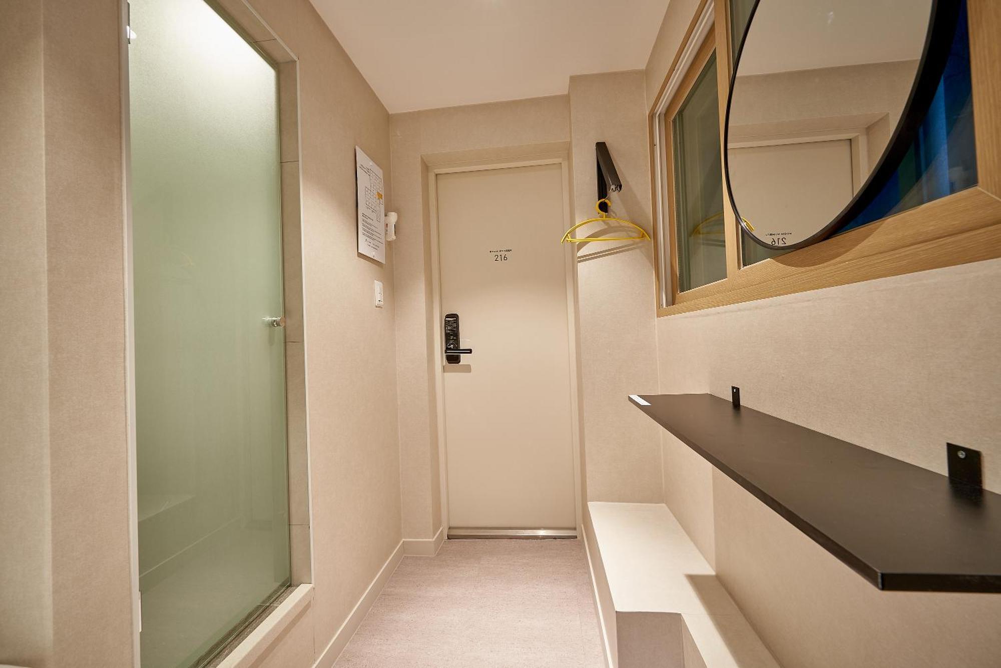Capsule hotel Life In Euljiro Seoul