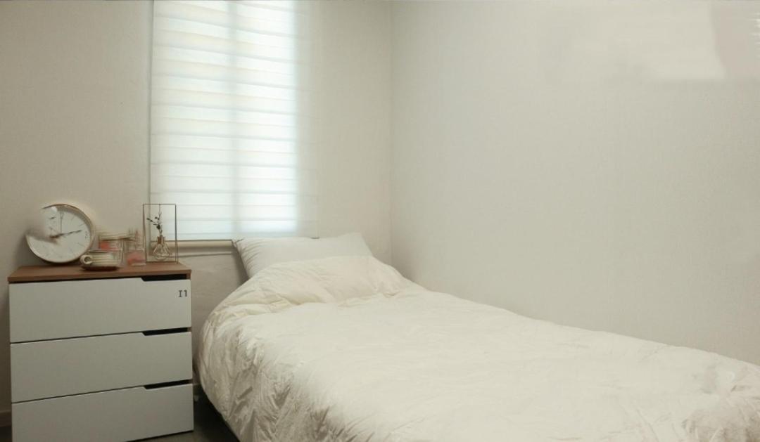 White Story Hostel *