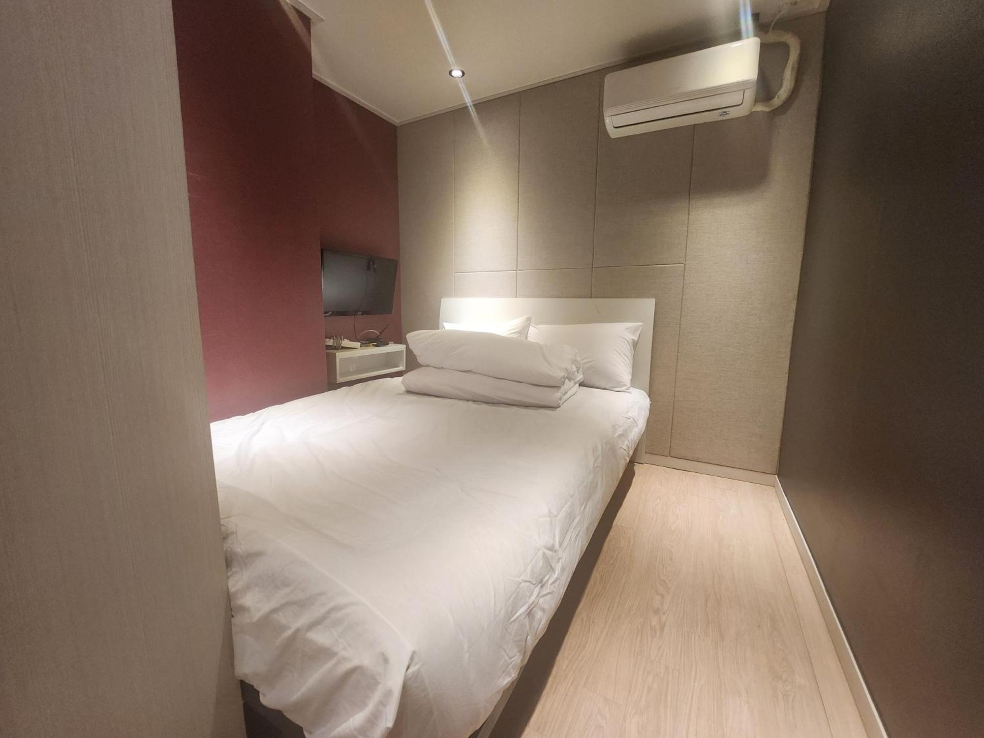 Olive R Hotel