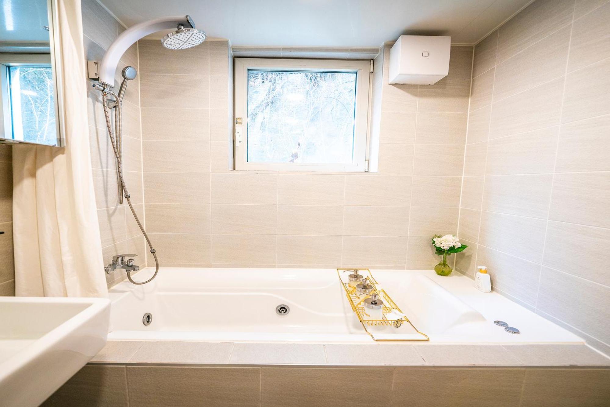 Bs Tailored Service Near Gyeongbokgung Holiday home *