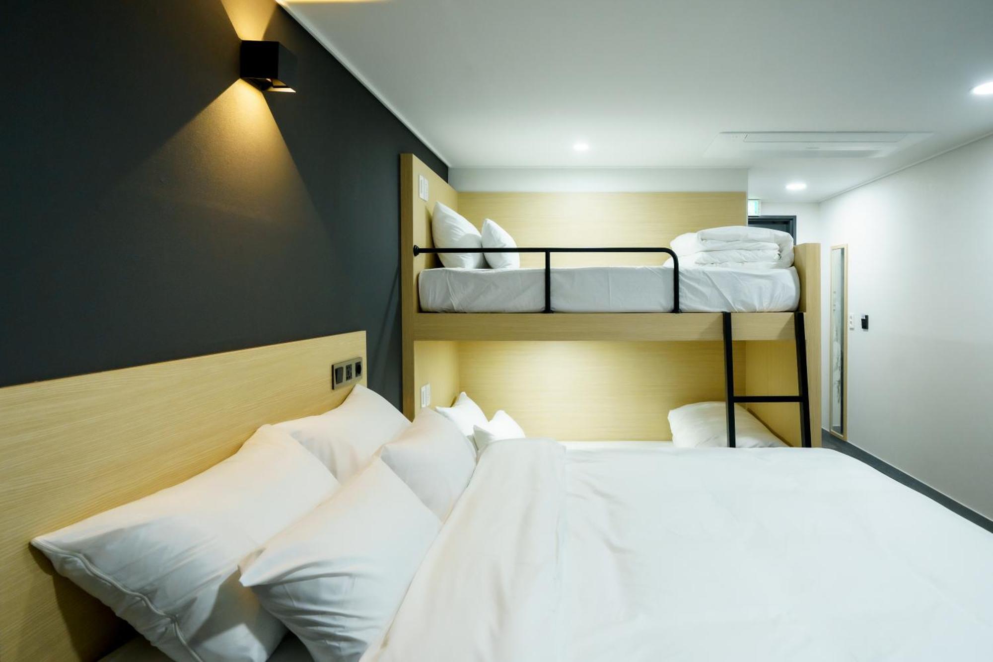 Guest house The Hue Myeongdong