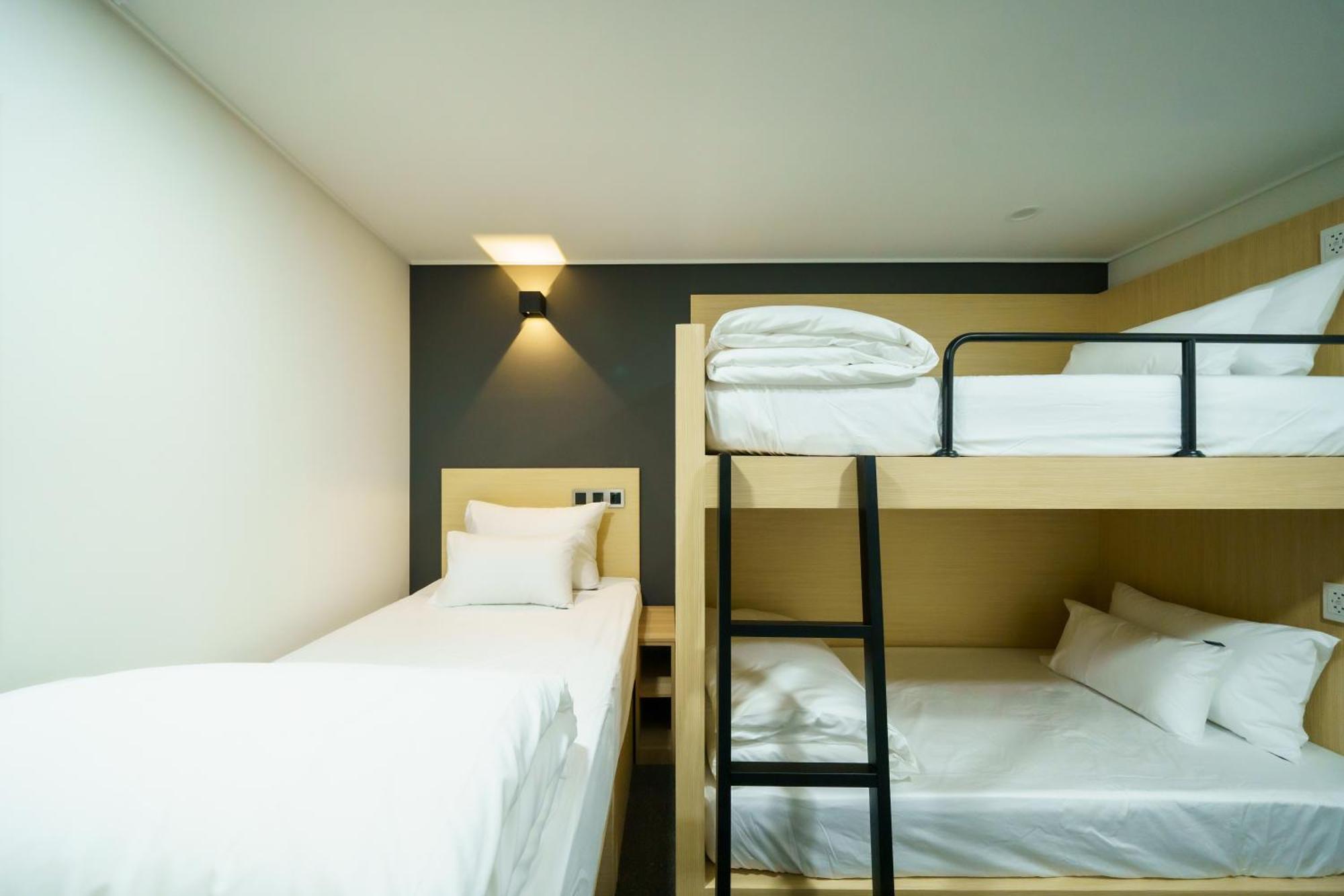 Guest house The Hue Myeongdong Seoul
