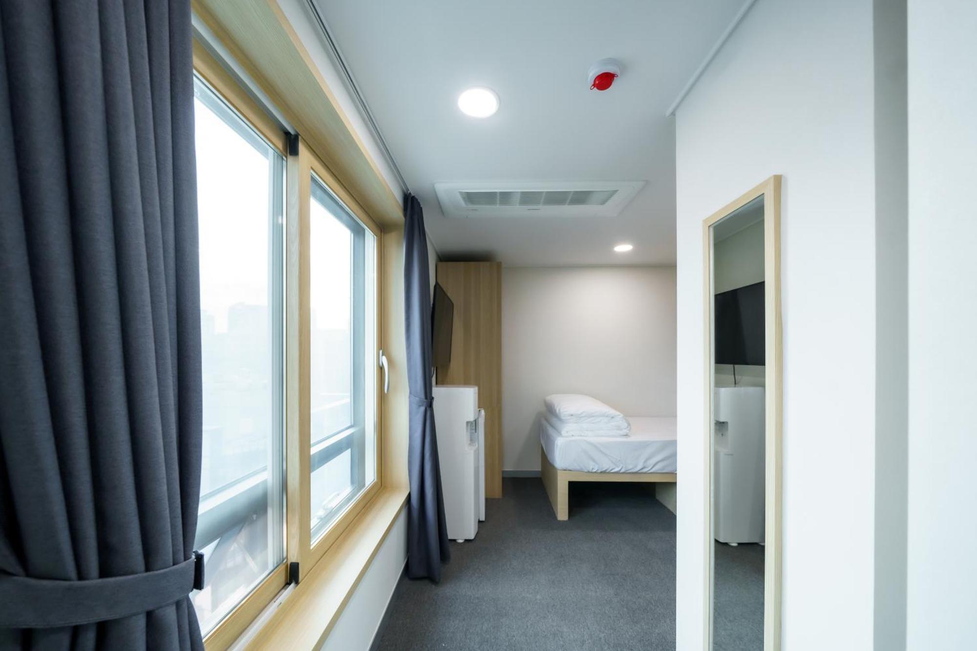Guest house The Hue Myeongdong *