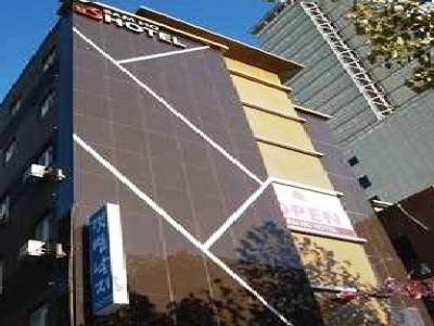 Samho Park Hotel 2*
