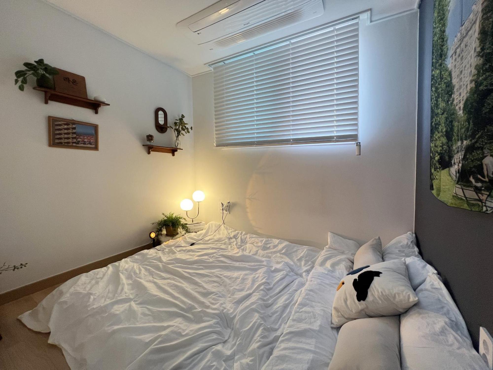 Hongdae Station 7min, Designer House Vila *