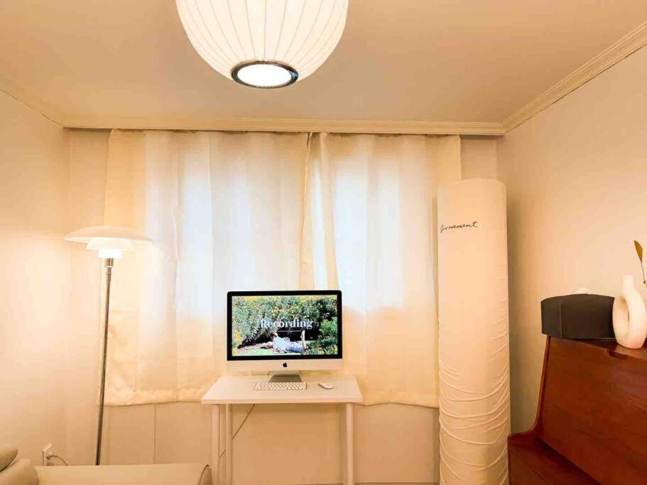 6min To Mangwon Staion Apartment *