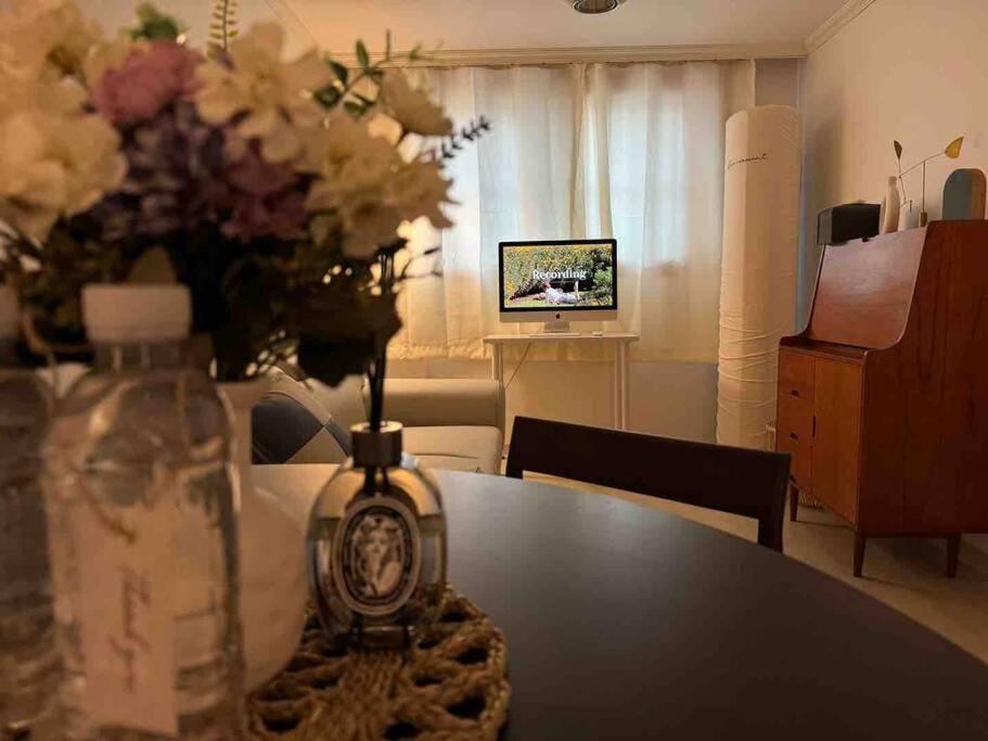 Apartment 6min To Mangwon Staion