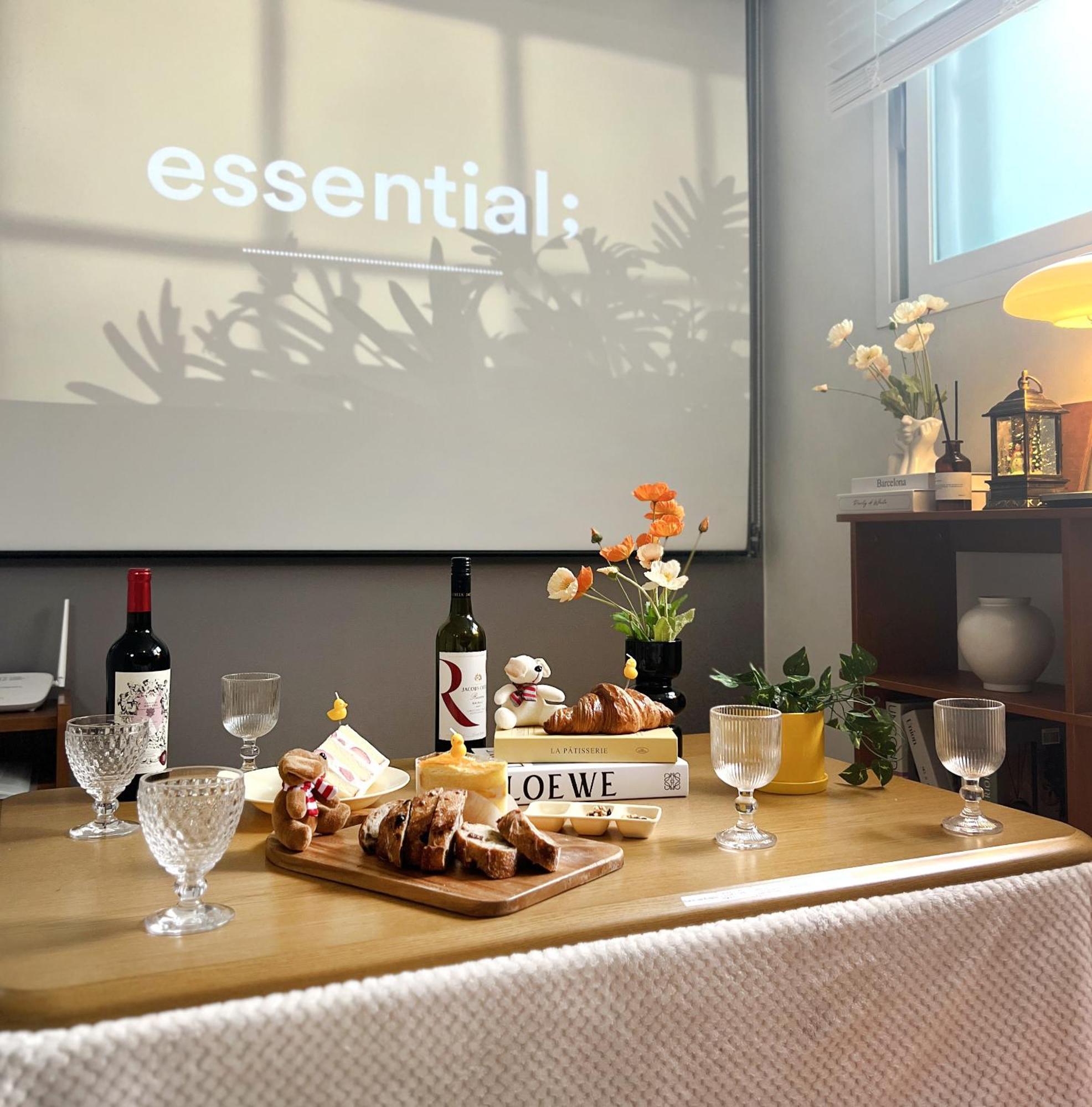 Vila Hongdae Station 7min, Designer House Seoul