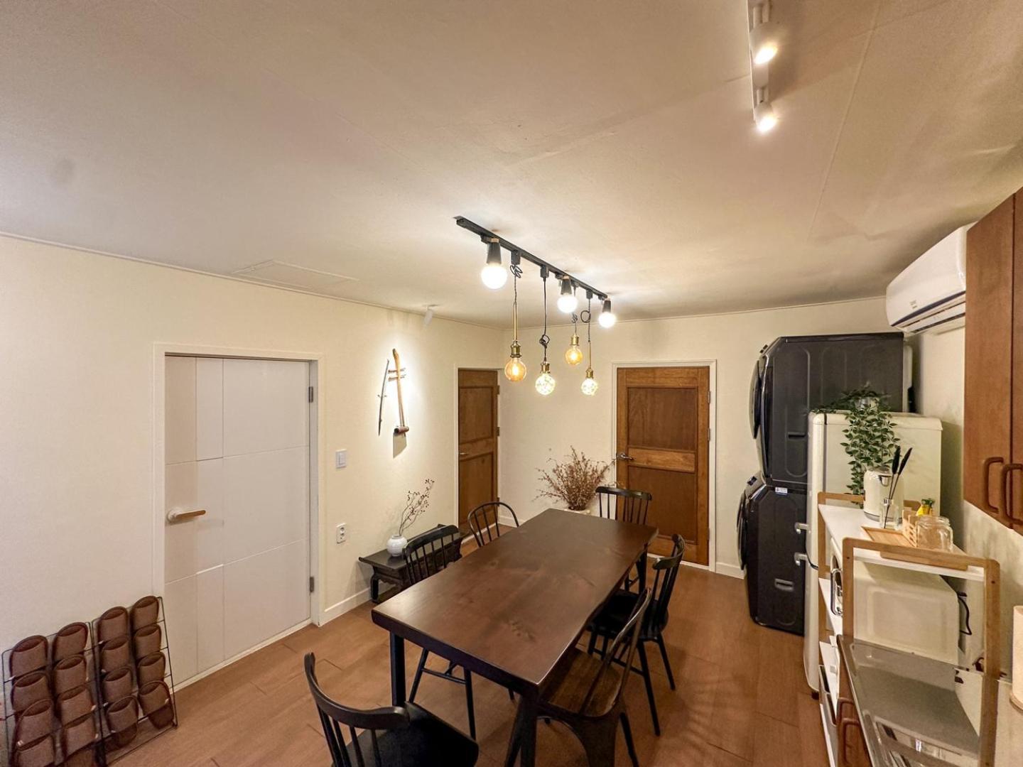 Yunseul- Garden House In The With Korean Beauty Holiday home