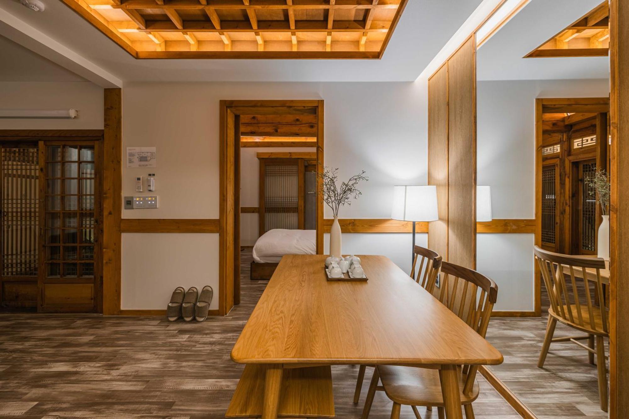 The Bukchon Noble Villa Seoul