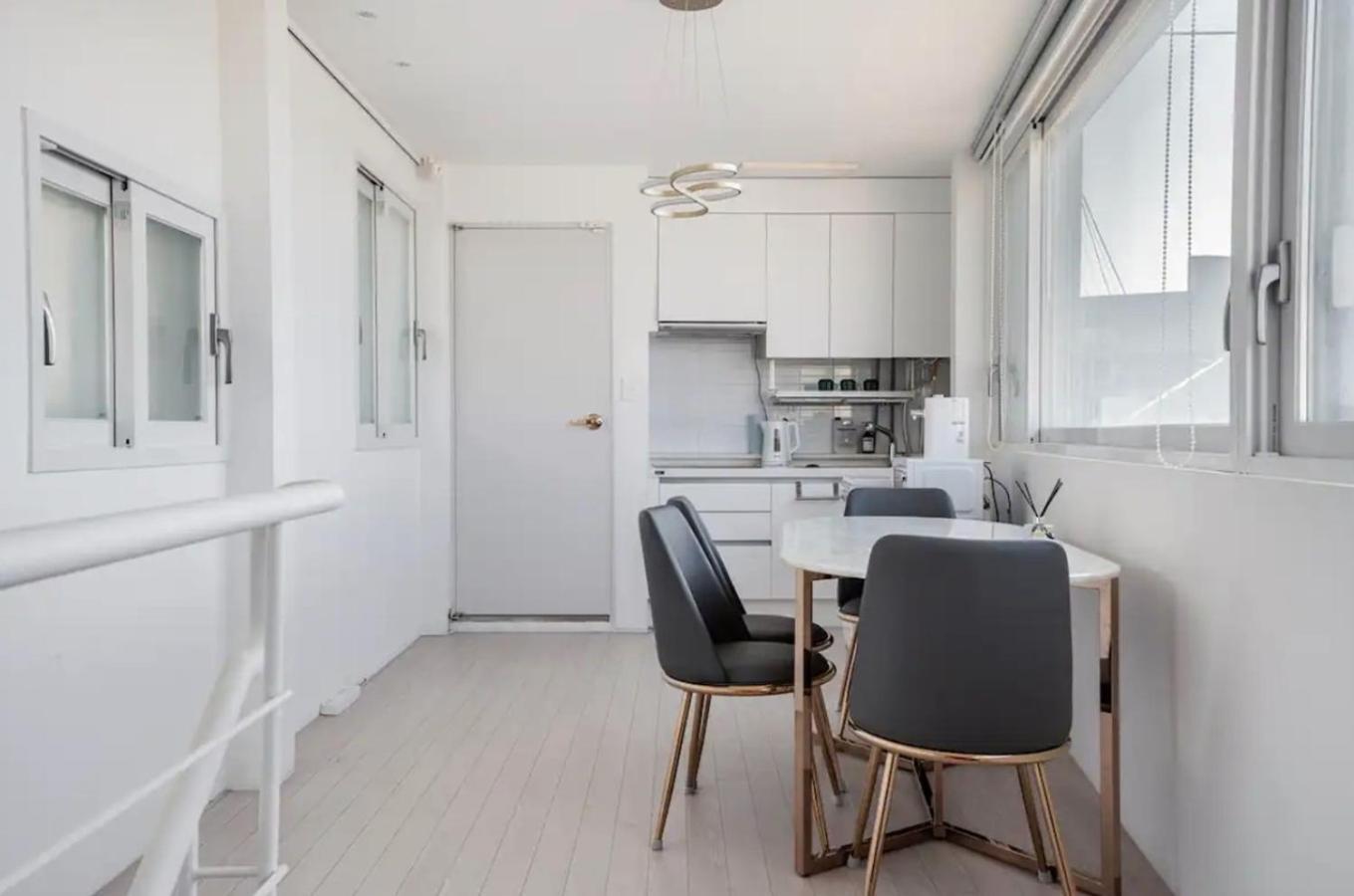 Ziip Hills 3 Apartment Seoul