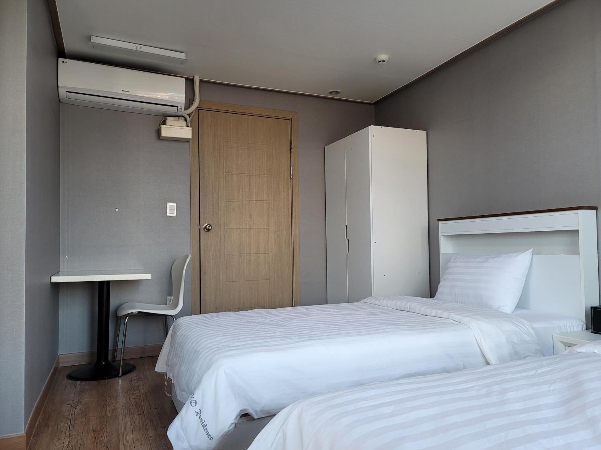 Yd Apartment *