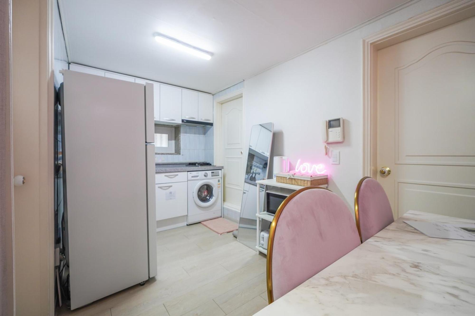 Apartamento Hongdae Hyoosik Seul