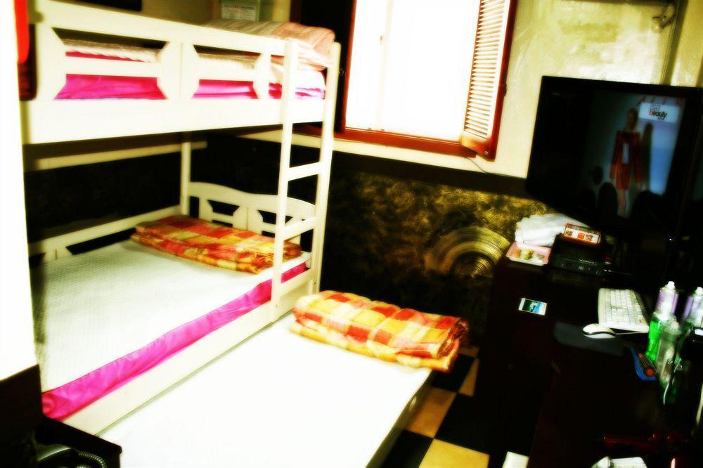 Hostel Oppa *
