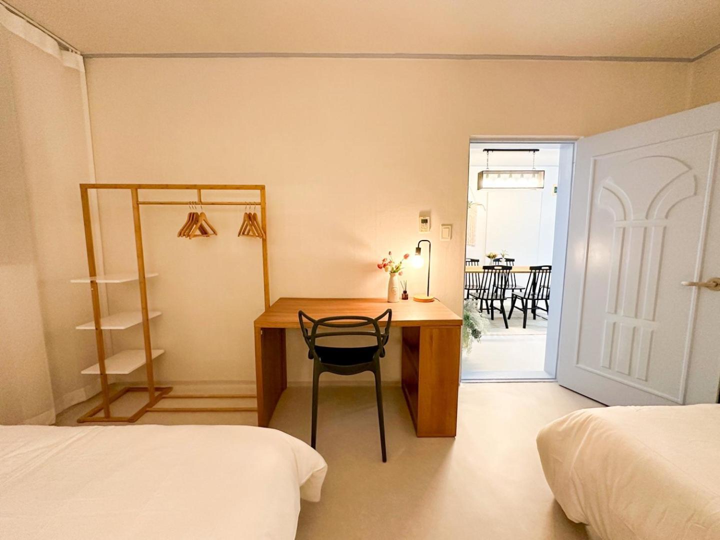 Rock 樂 2 3 Beds 3 Min From Ewha Univ Stn *