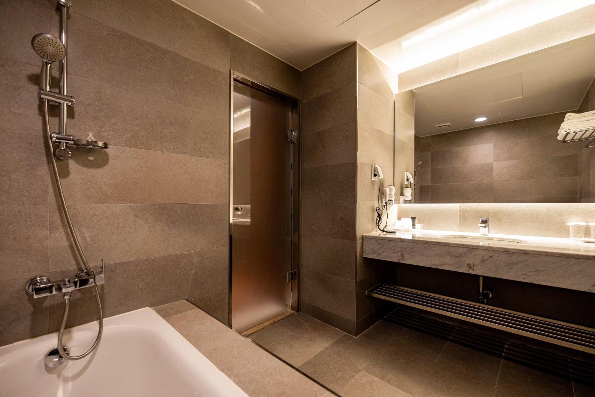 Hotel Sunbee Insadong Seoul