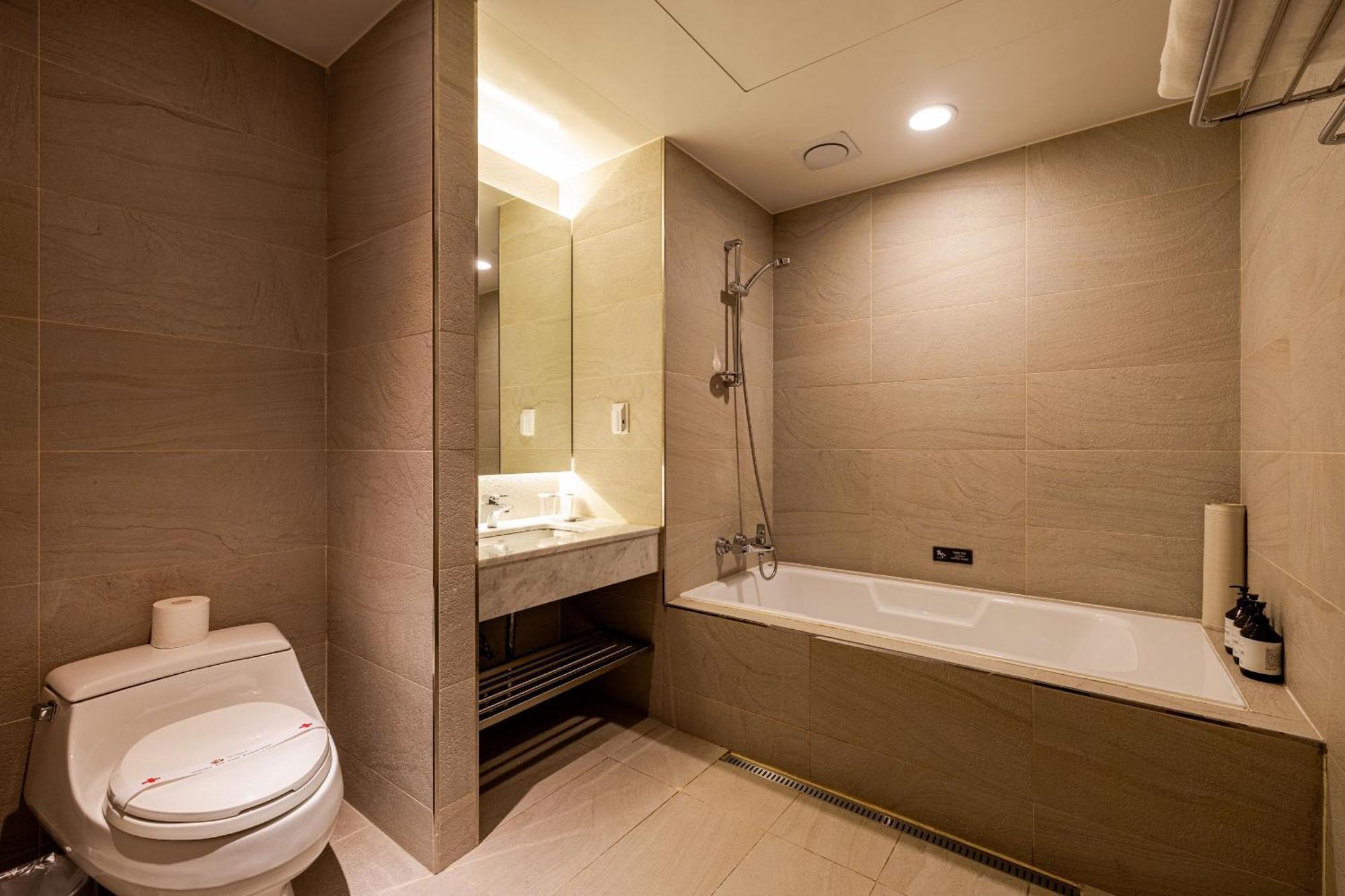 Sunbee Insadong Hotel