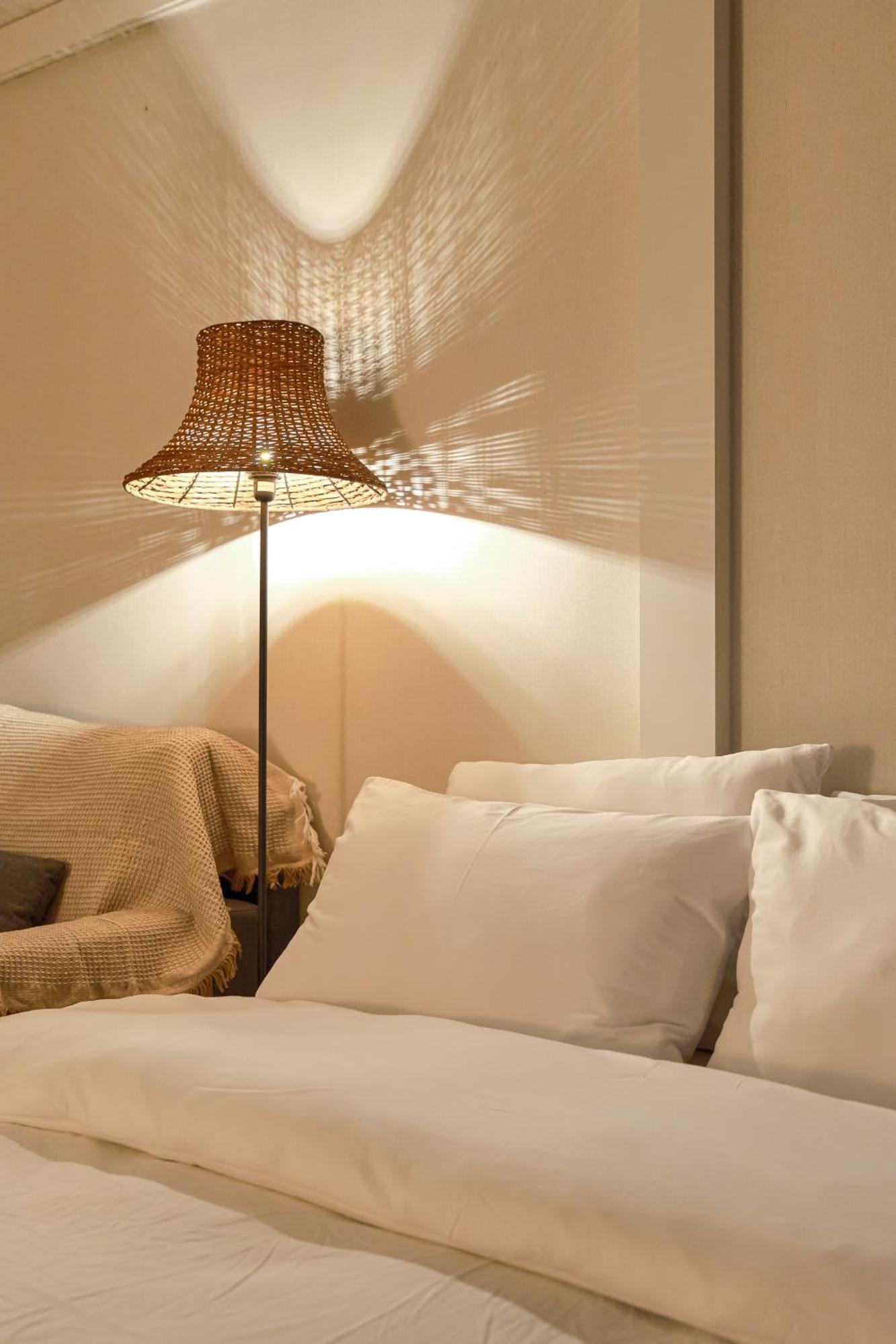 Comocasa Fully Furnished Seoul