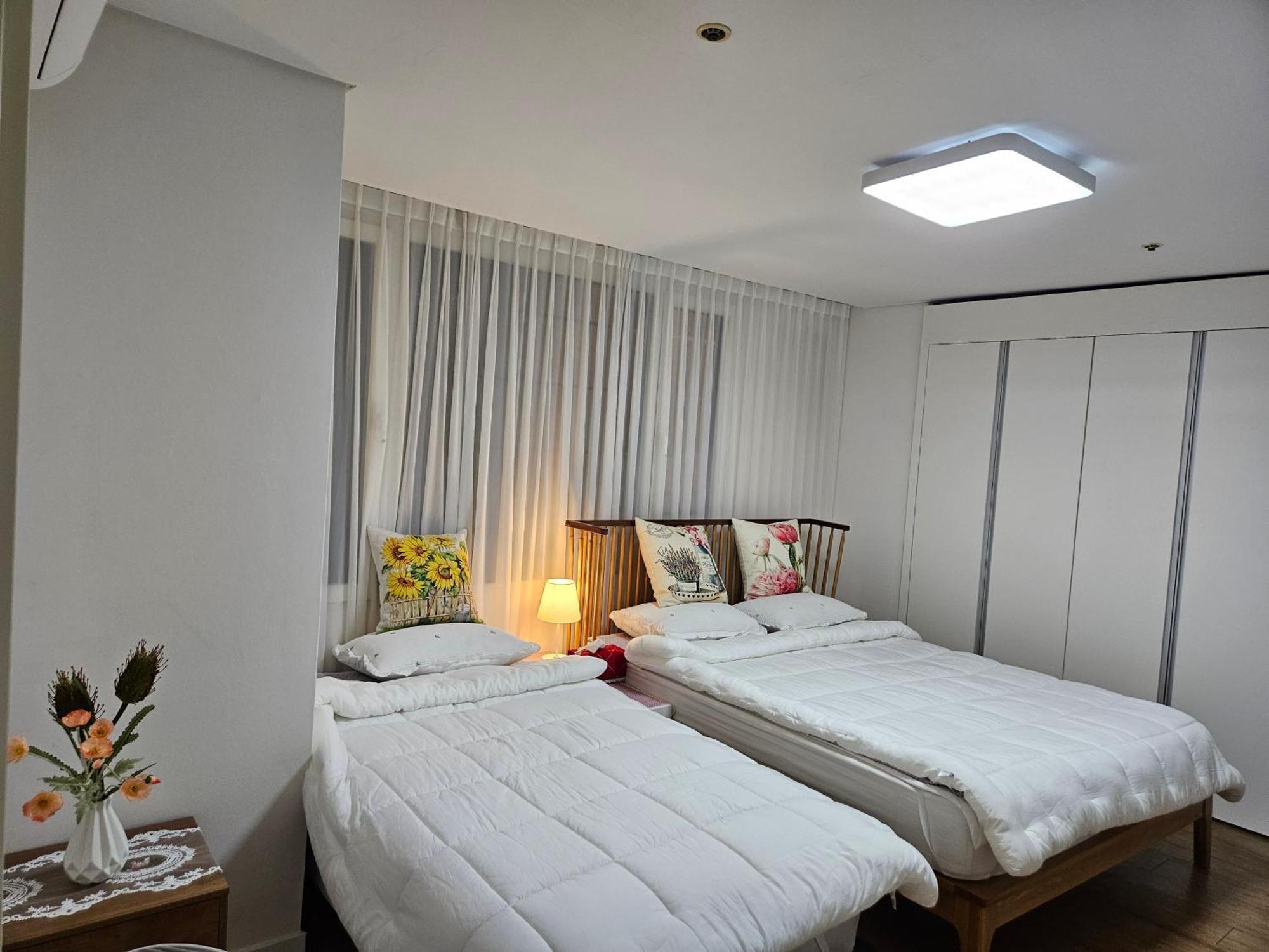 Apartment Gangnam Station Fun House Seoul