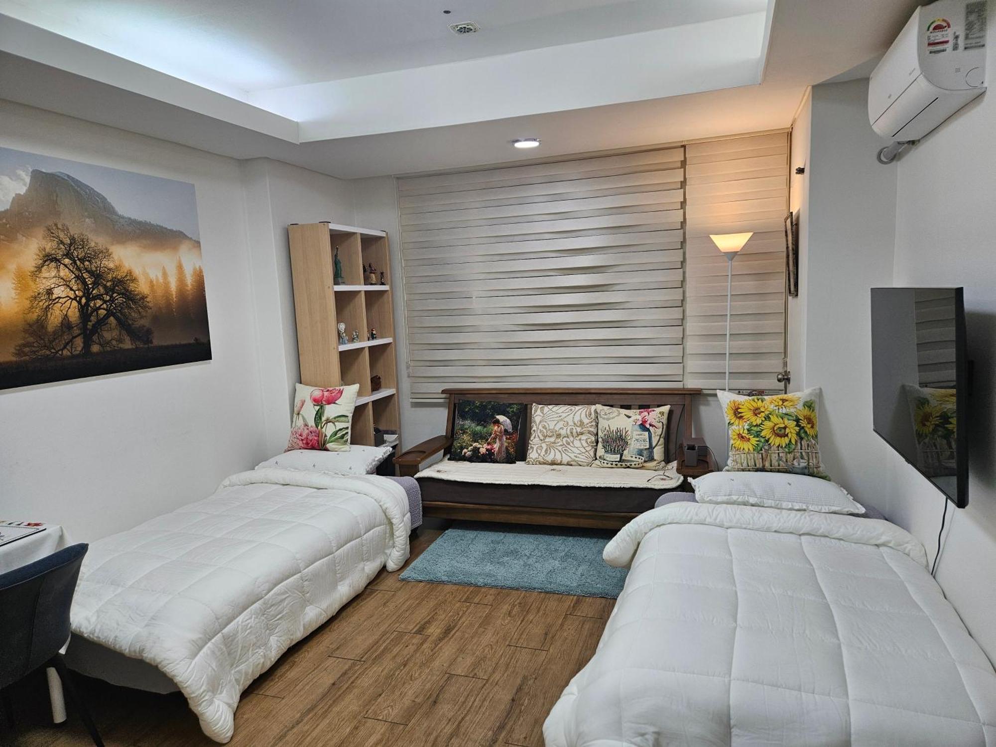 Apartment Gangnam Station Fun House Seoul