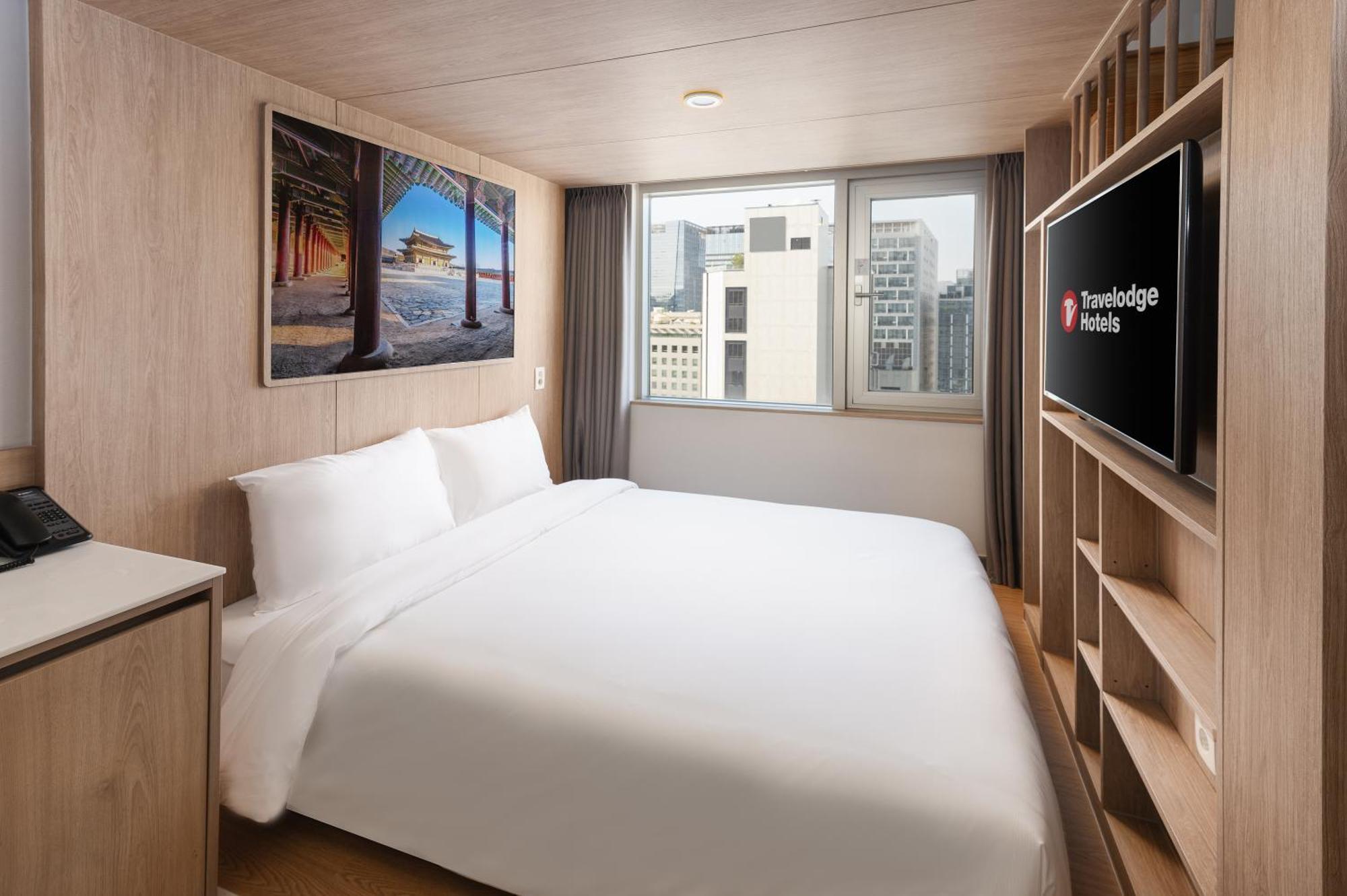 Hotel Travelodge Myeongdong Namsan 4*
