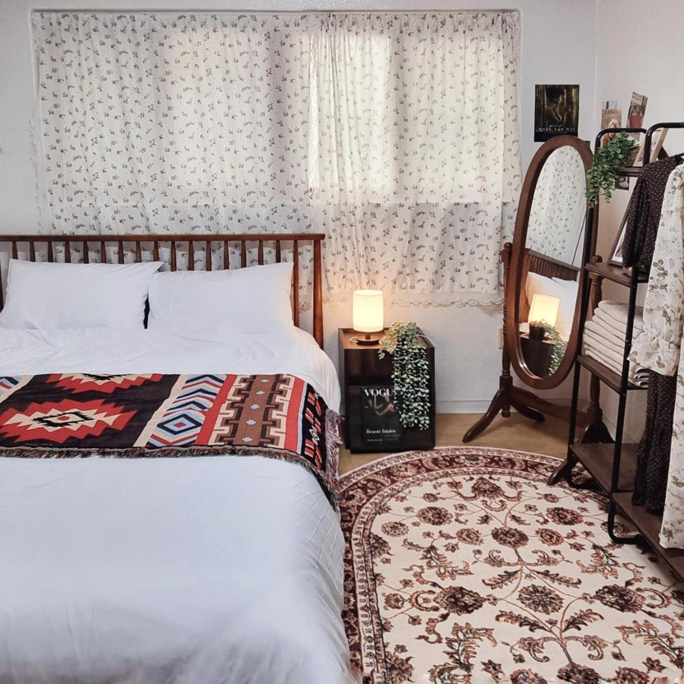 Stay-in Apartment