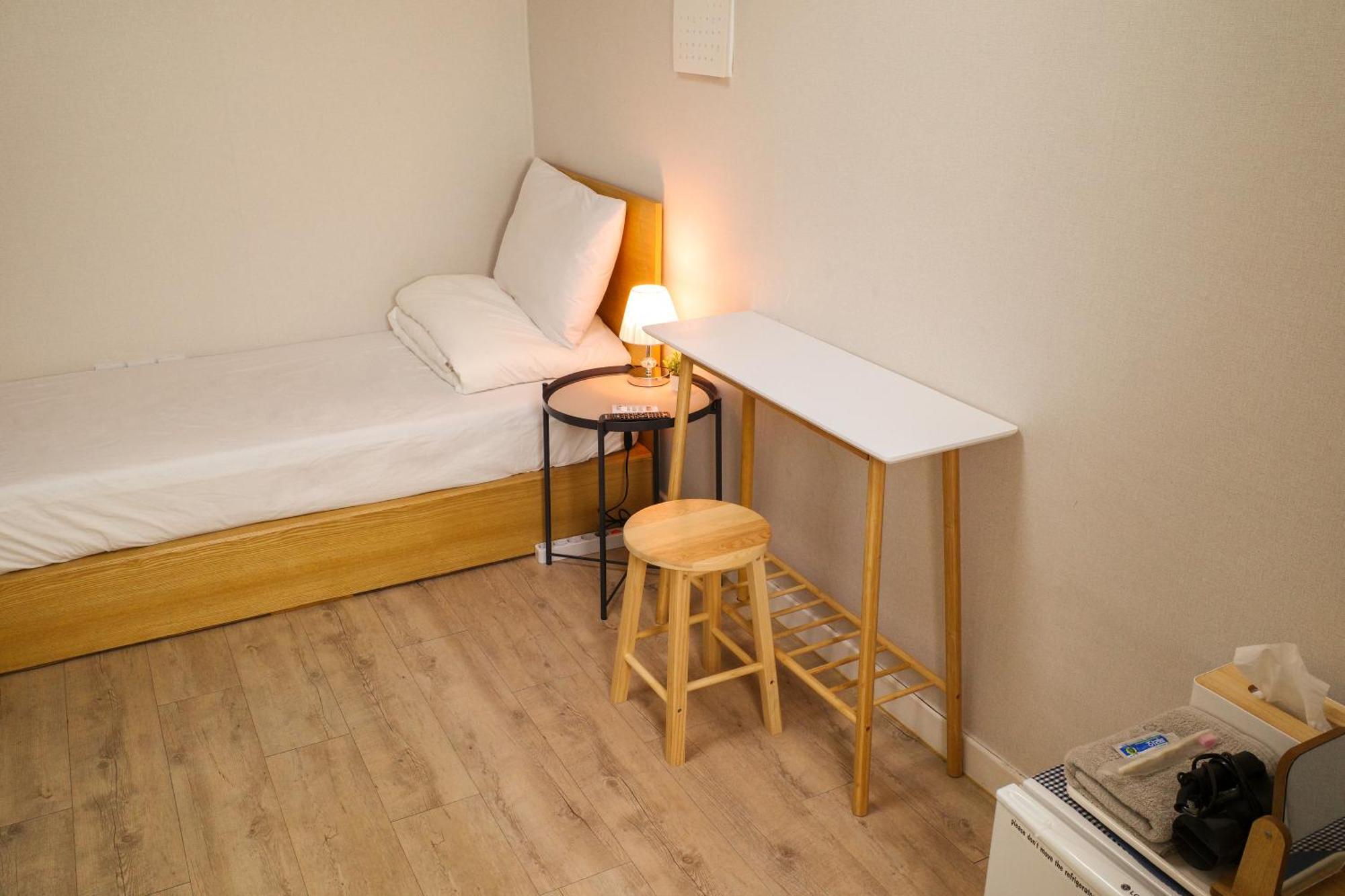 Guest house Starria 2*