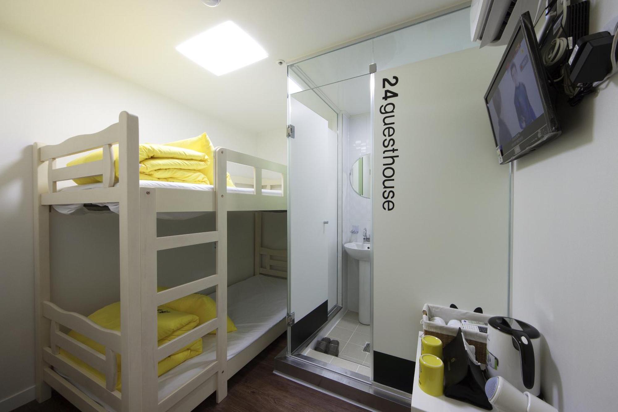 Guest house 24 Myeongdong Town Seoul