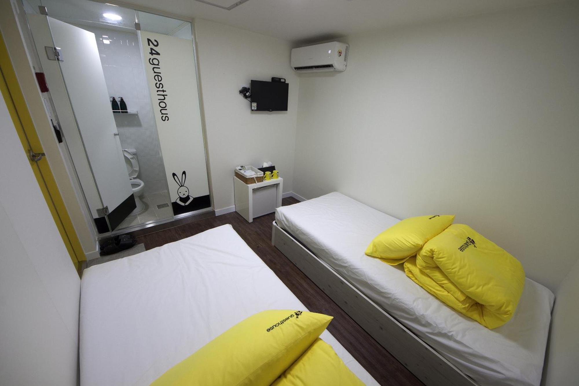 24 Myeongdong Town 2*