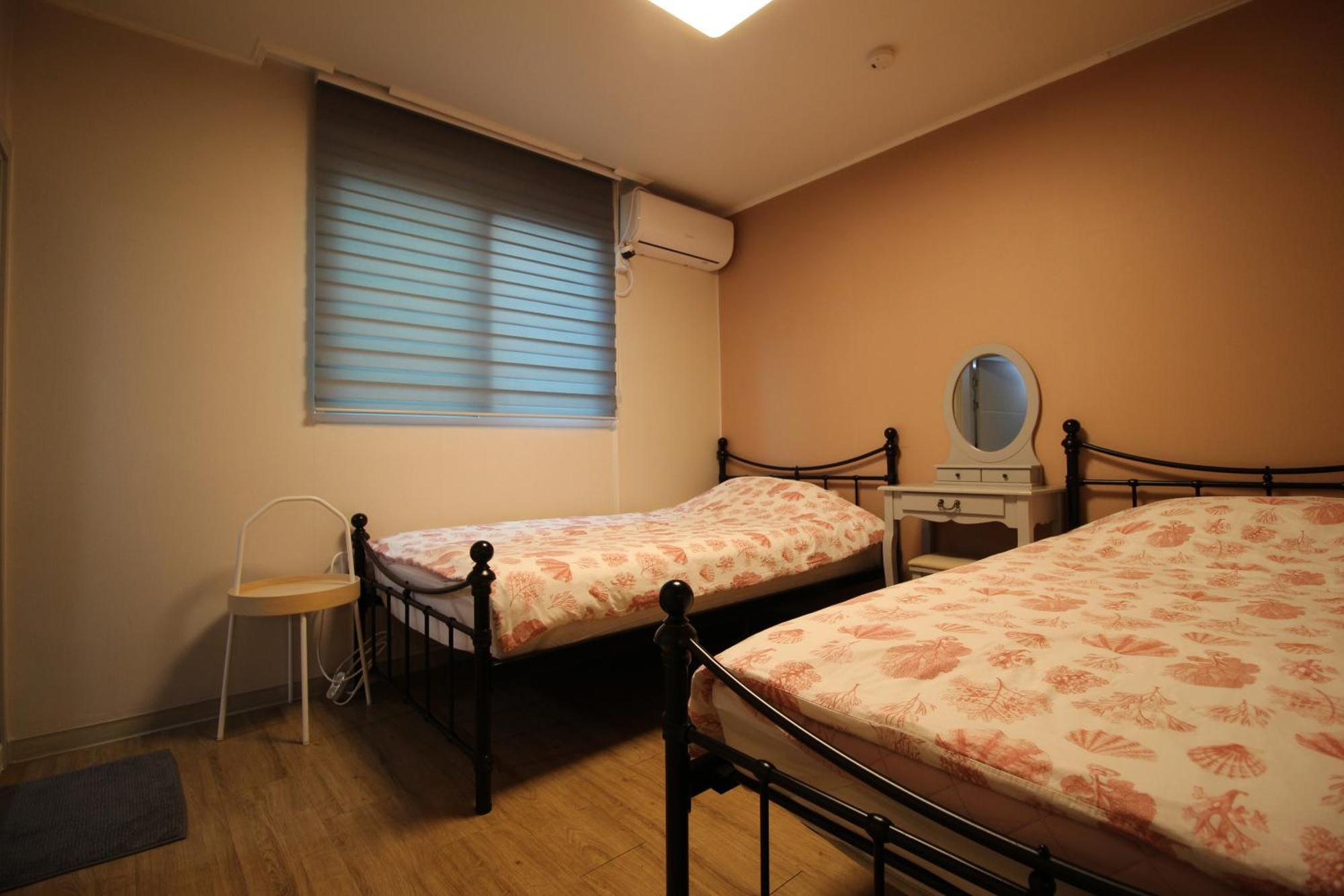 Bunk Hongdae Seoul