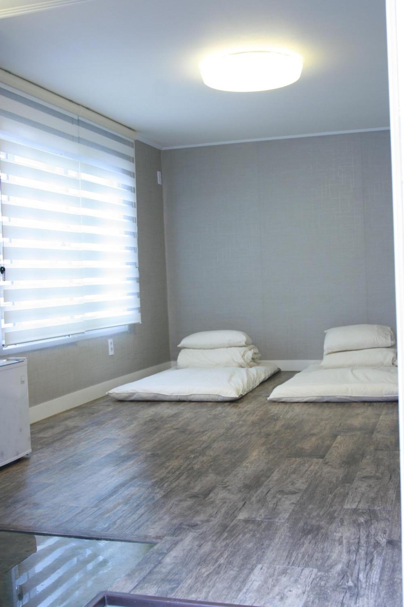 Crib 49 - Foreigner Only Guest house 2*