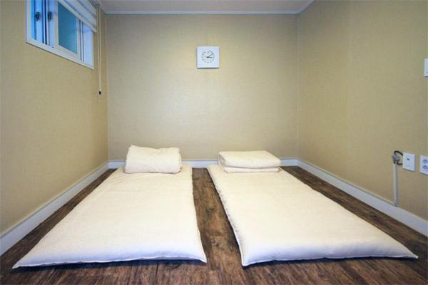 Crib 49 - Foreigner Only Guest house 2*