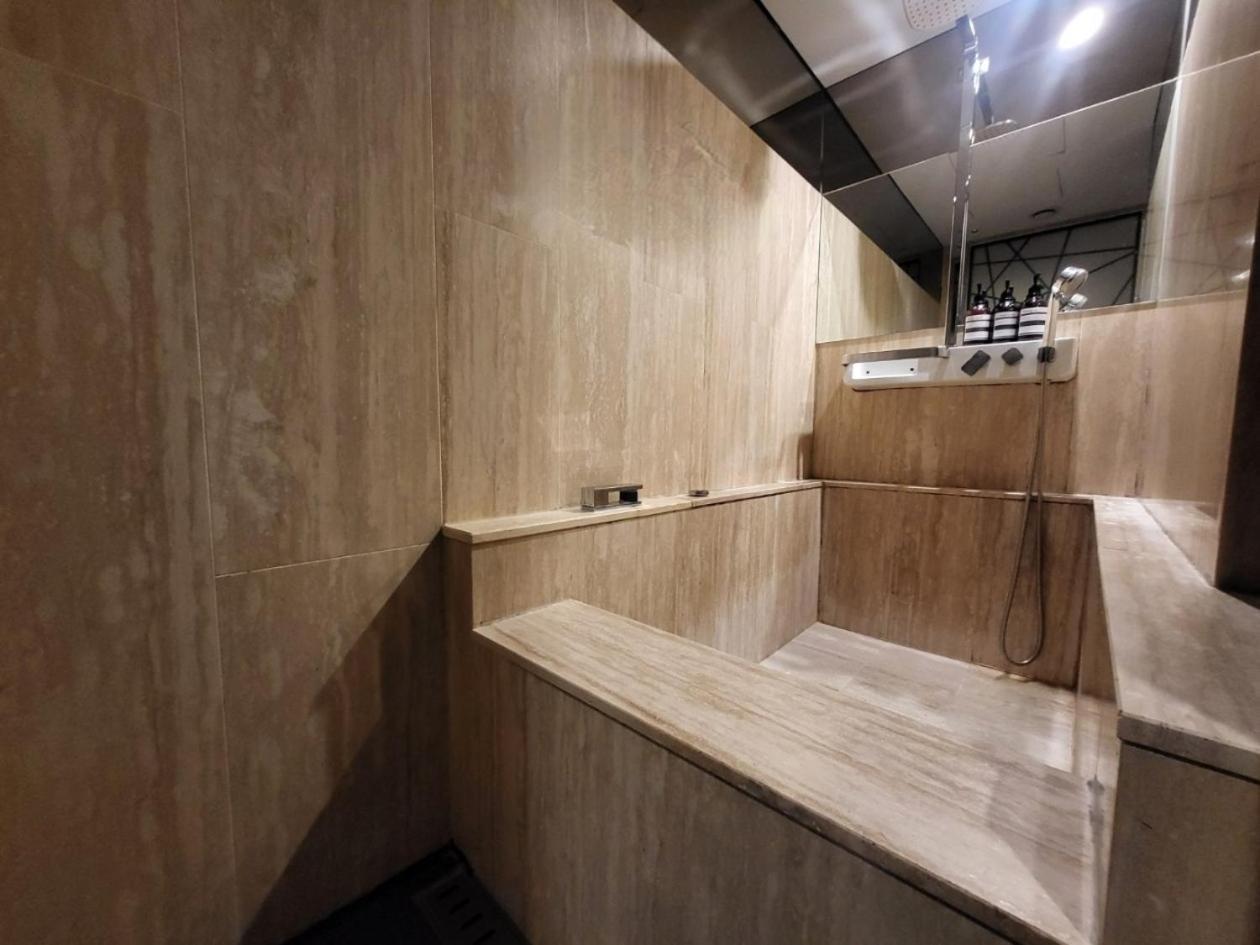 Cullinan Wangsimni Seoul