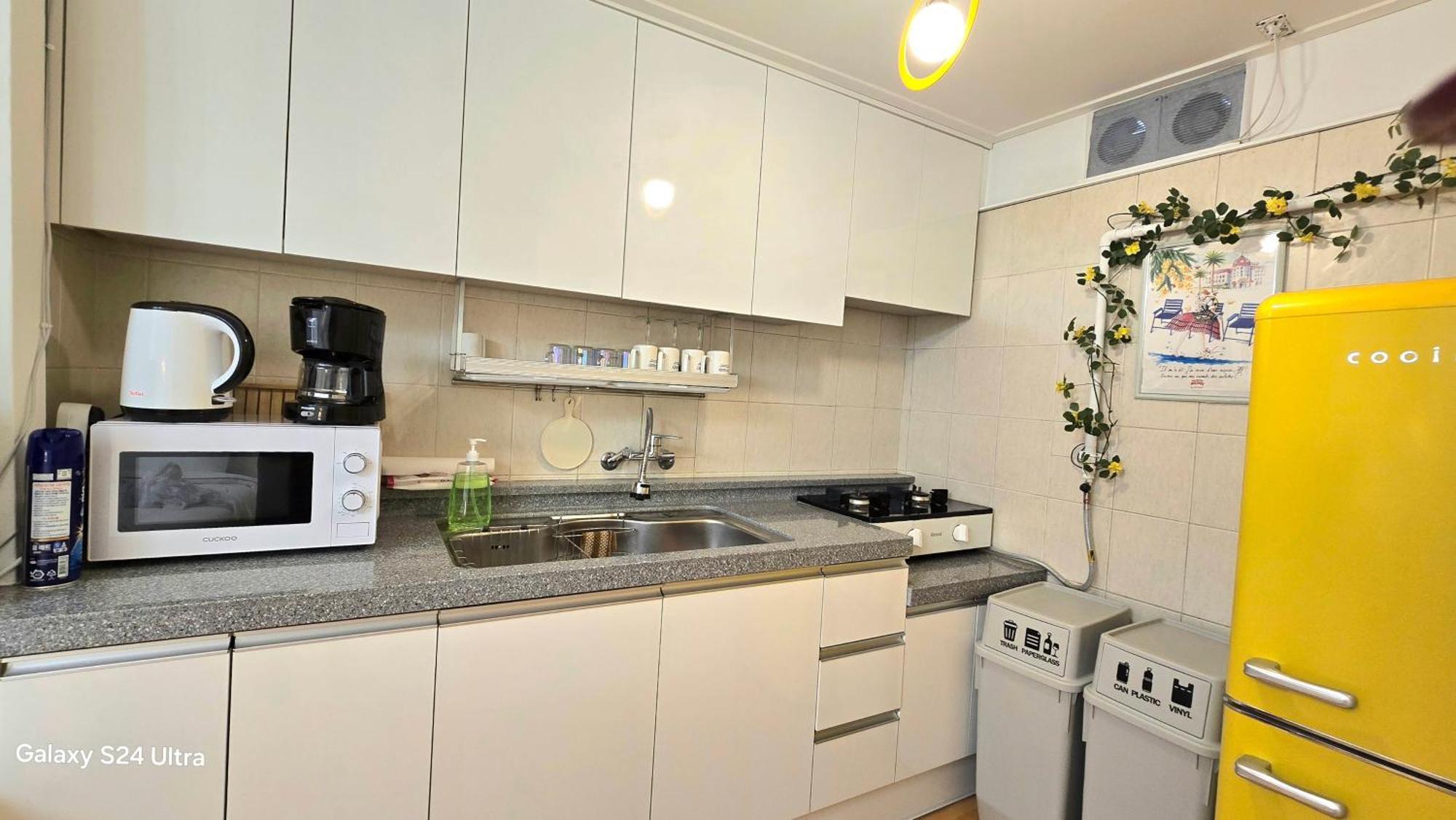 Gyeongbokgung - Two Bedrooms Apartment *