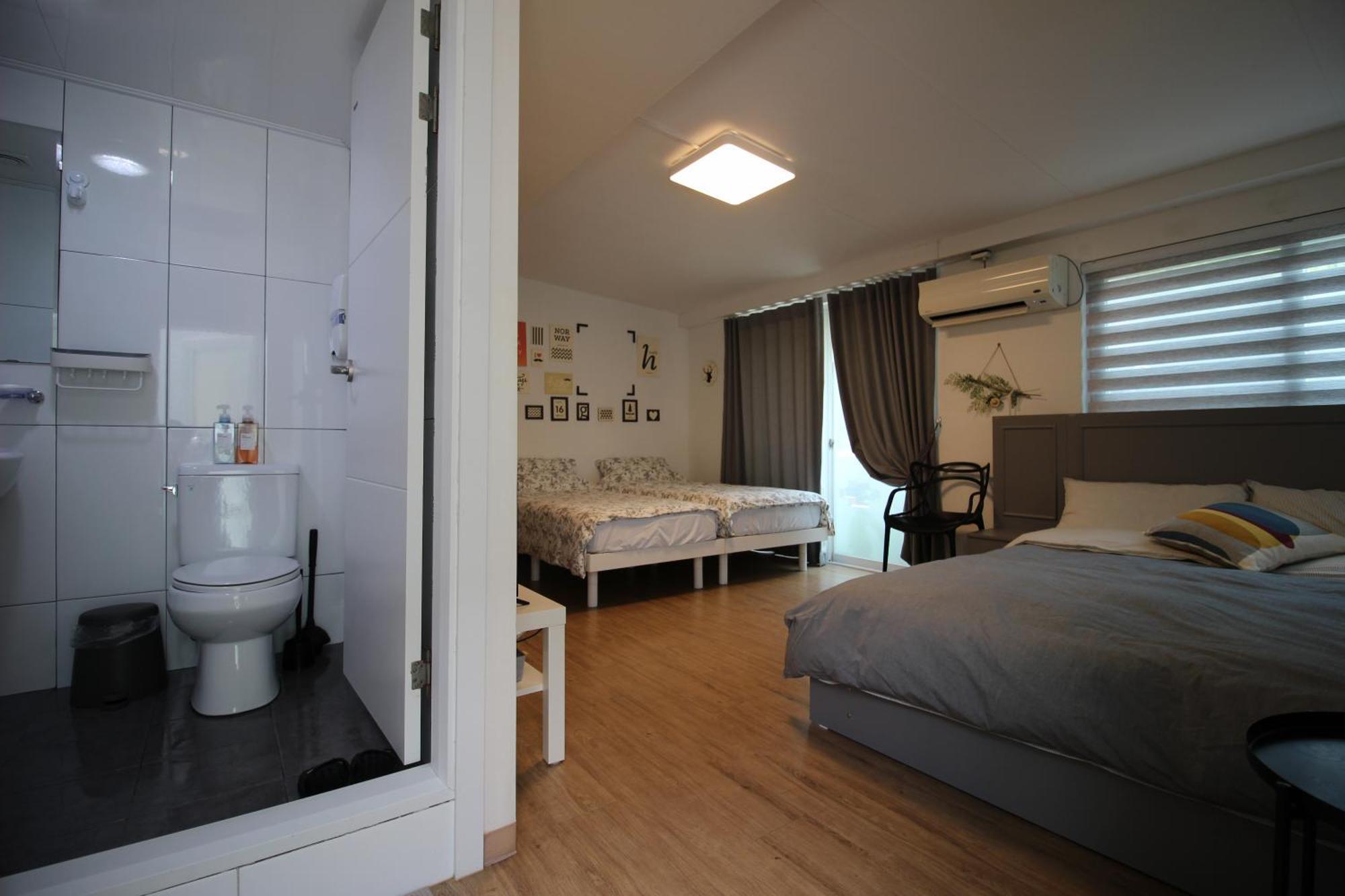 Bunk Hongdae 2*