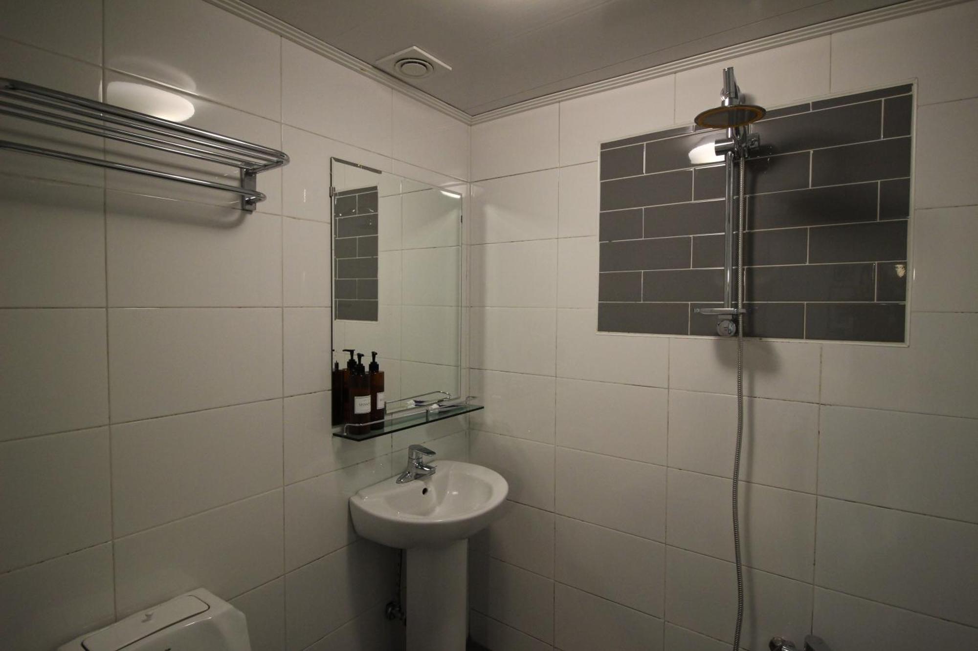 Bunk Hongdae Guest house Seoul