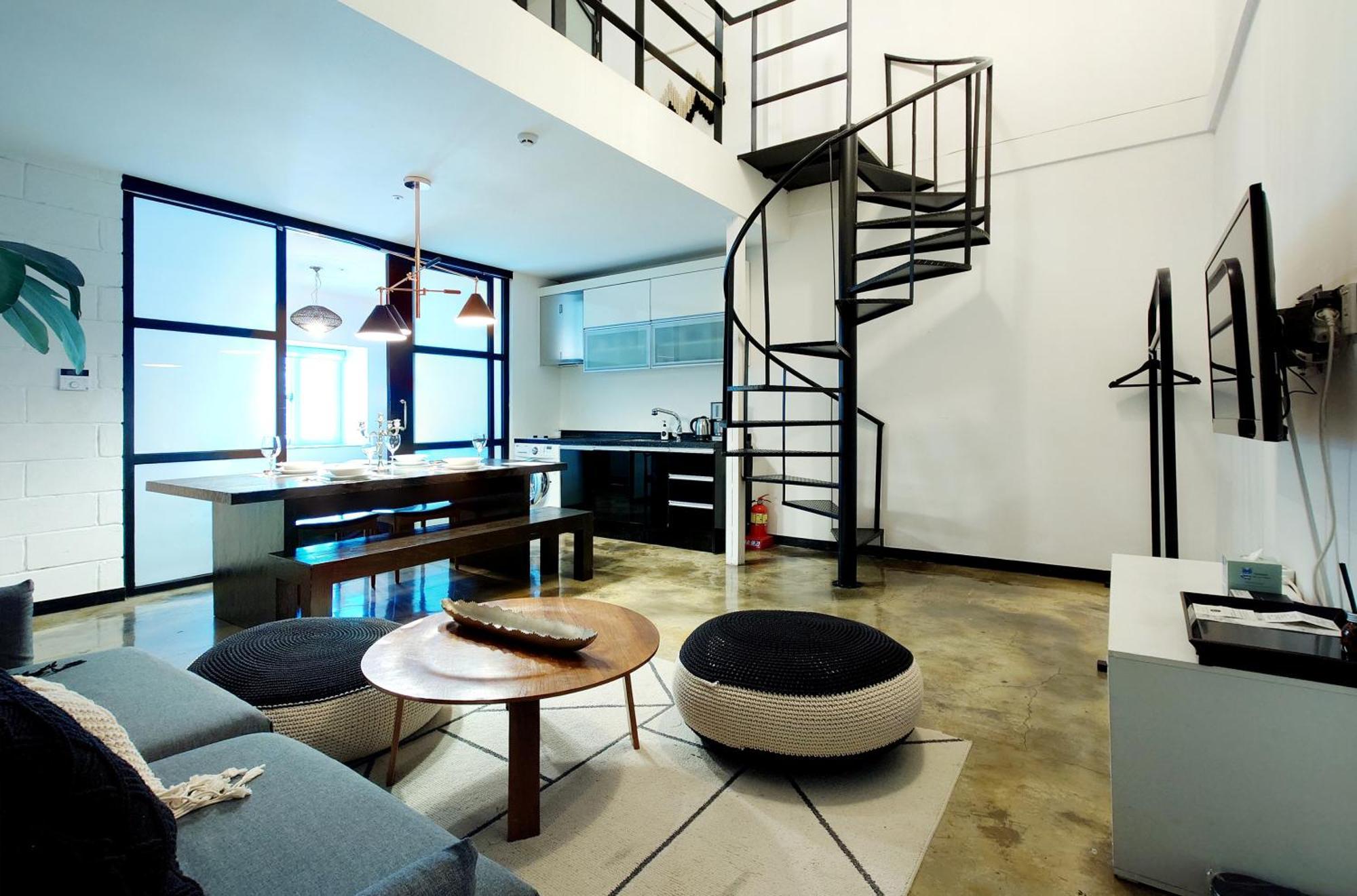 Loft - Sla 7 Night Minimum