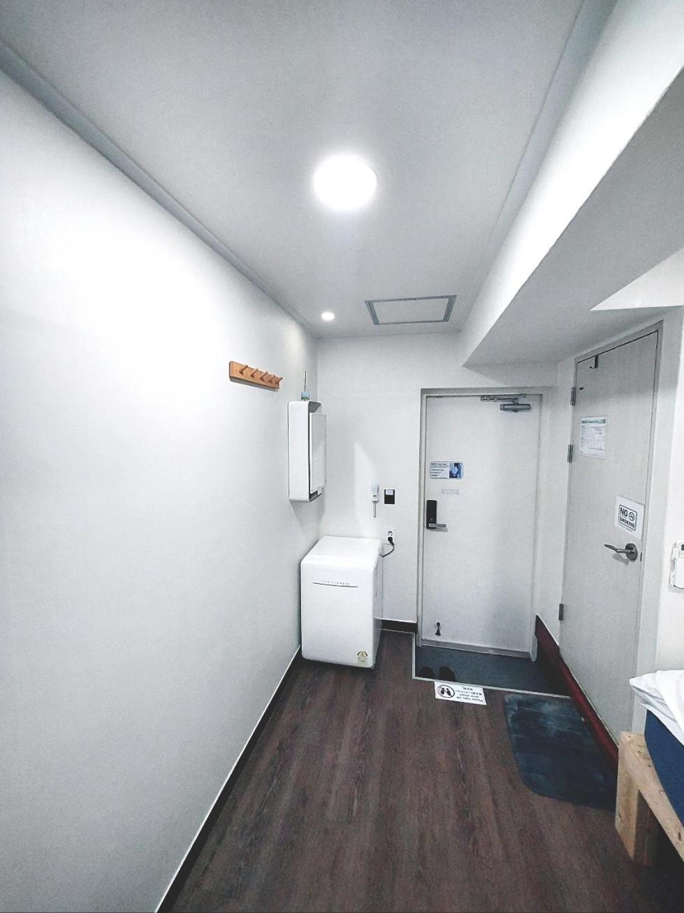 One Minute Guest house
