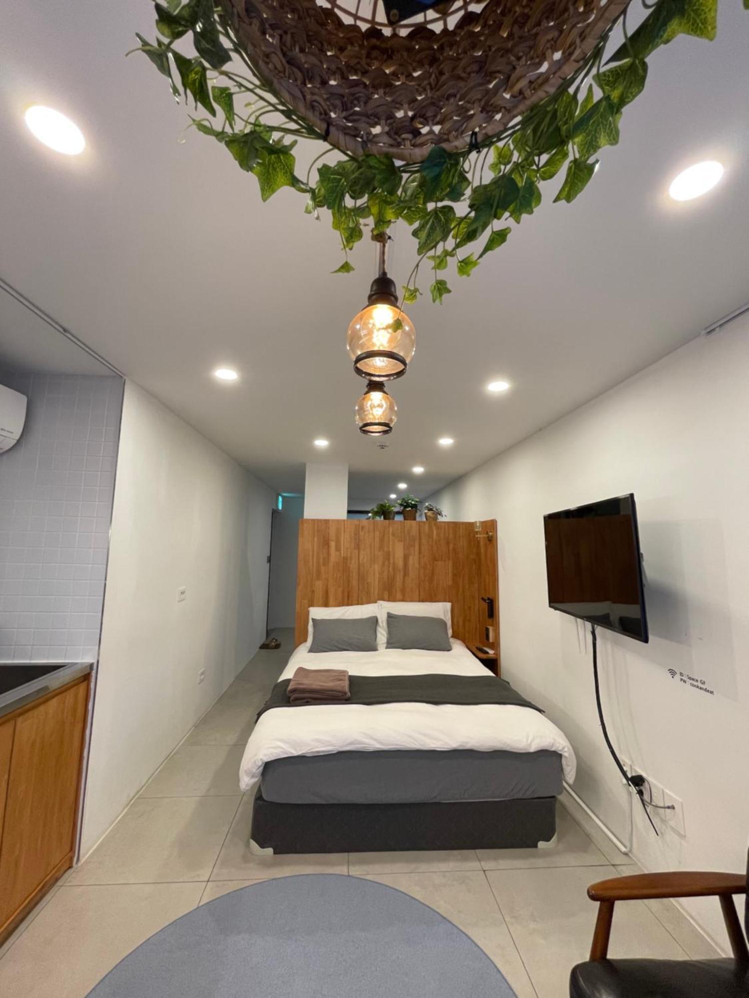 Aparthotel Space In Blackstone *