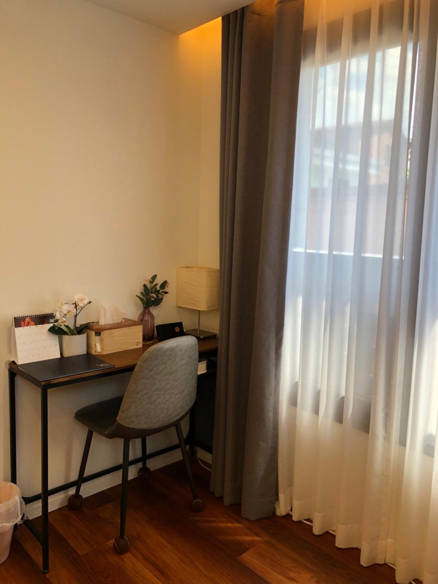 Aparthotel Space In Blackstone