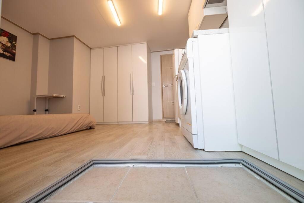 Eun House Apartment Seoul
