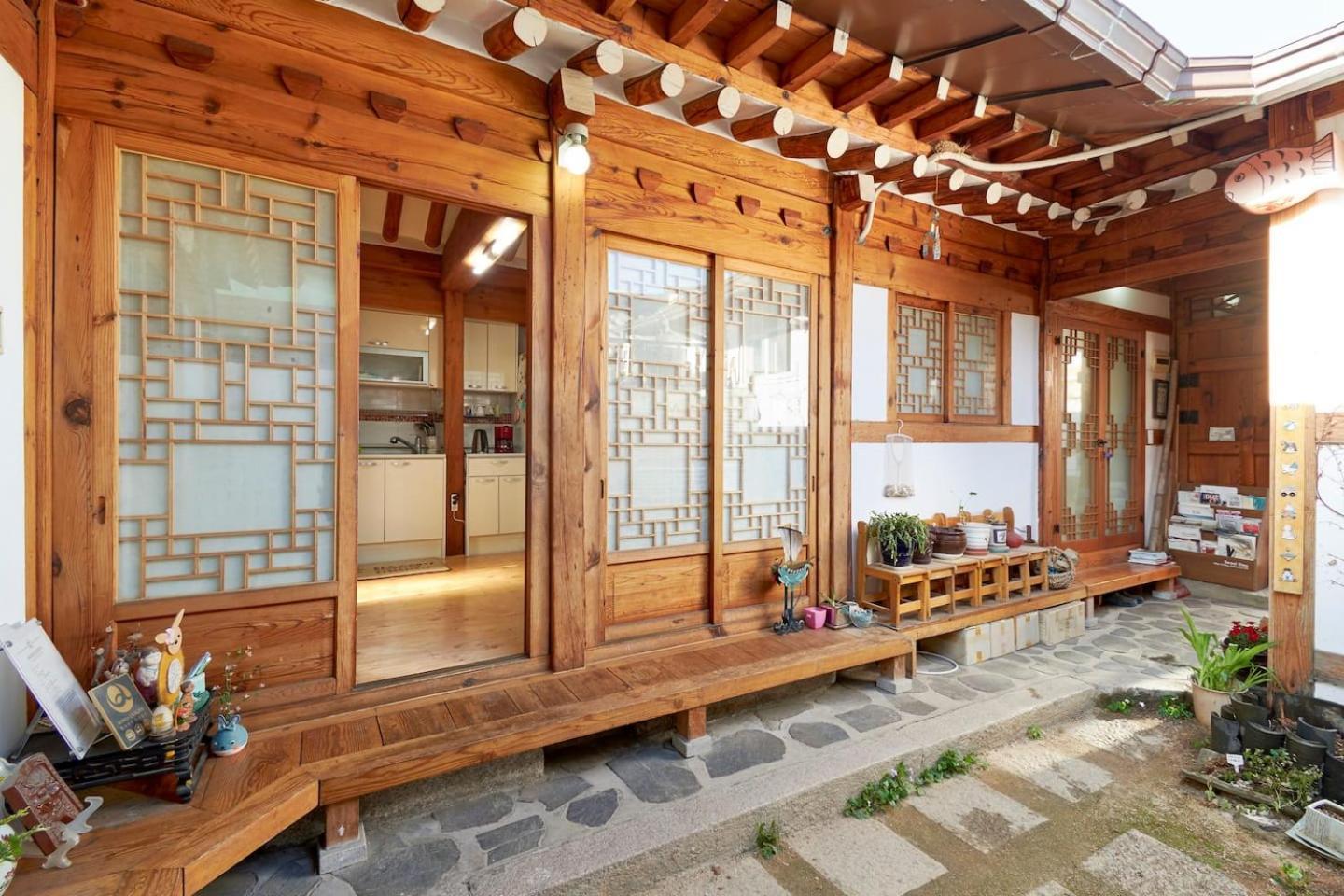 Inwoo Guesthouse 2* Seul
