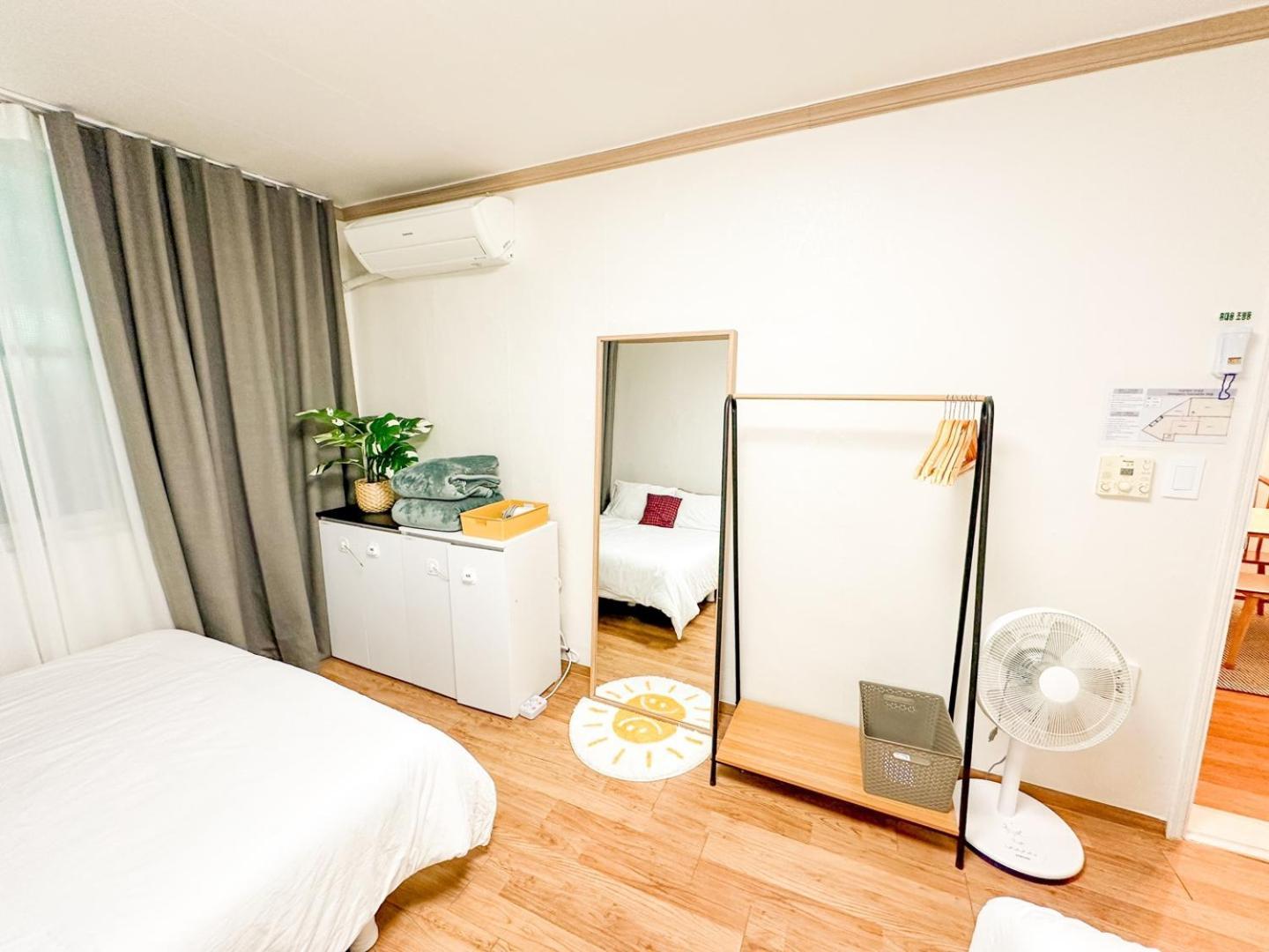 Apartment Rock 樂 2 3 Beds 3 Min From Ewha Univ Stn