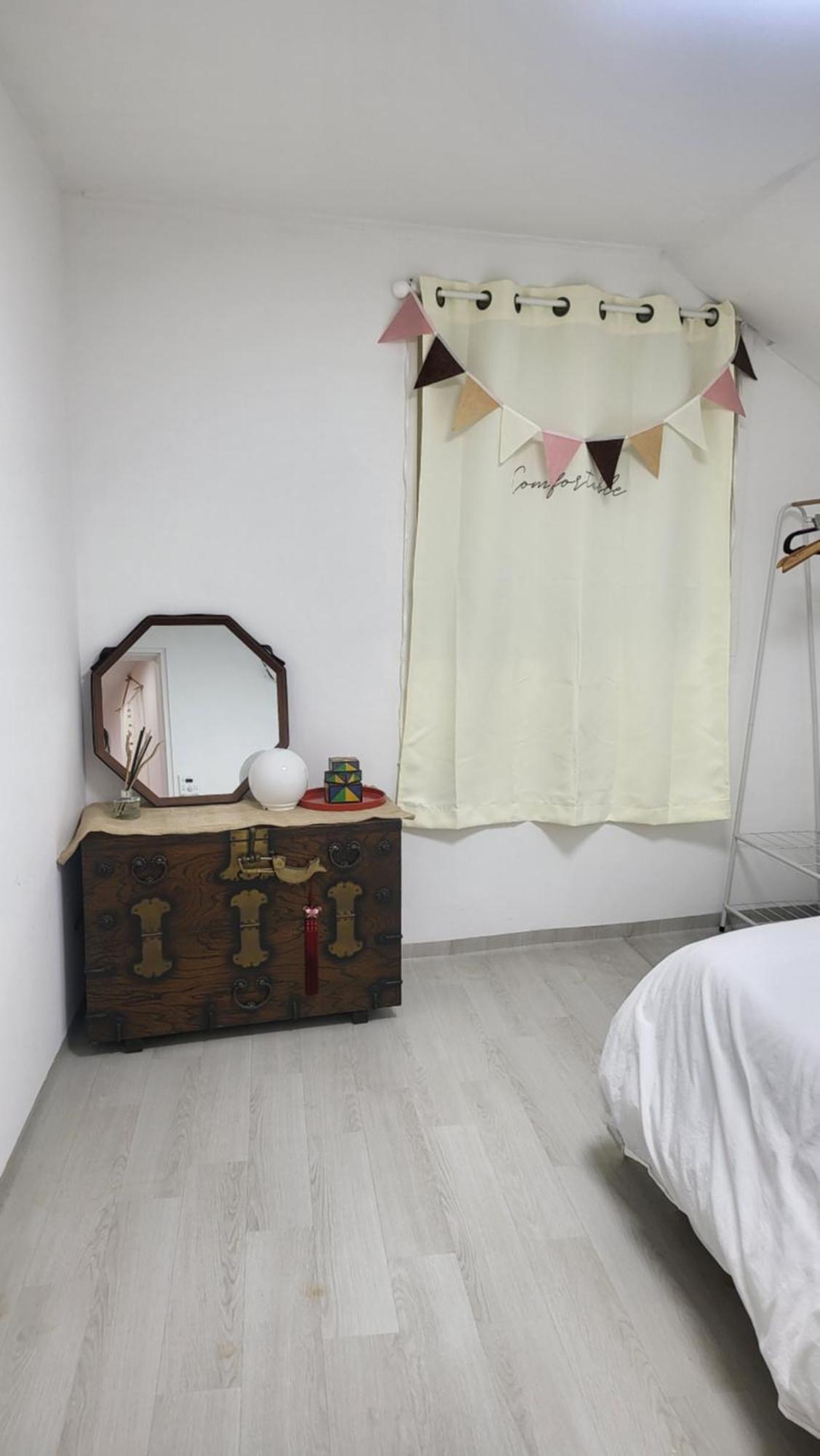 New, Private, 3 Rooms, Hongdae, 6 Persons Seoul