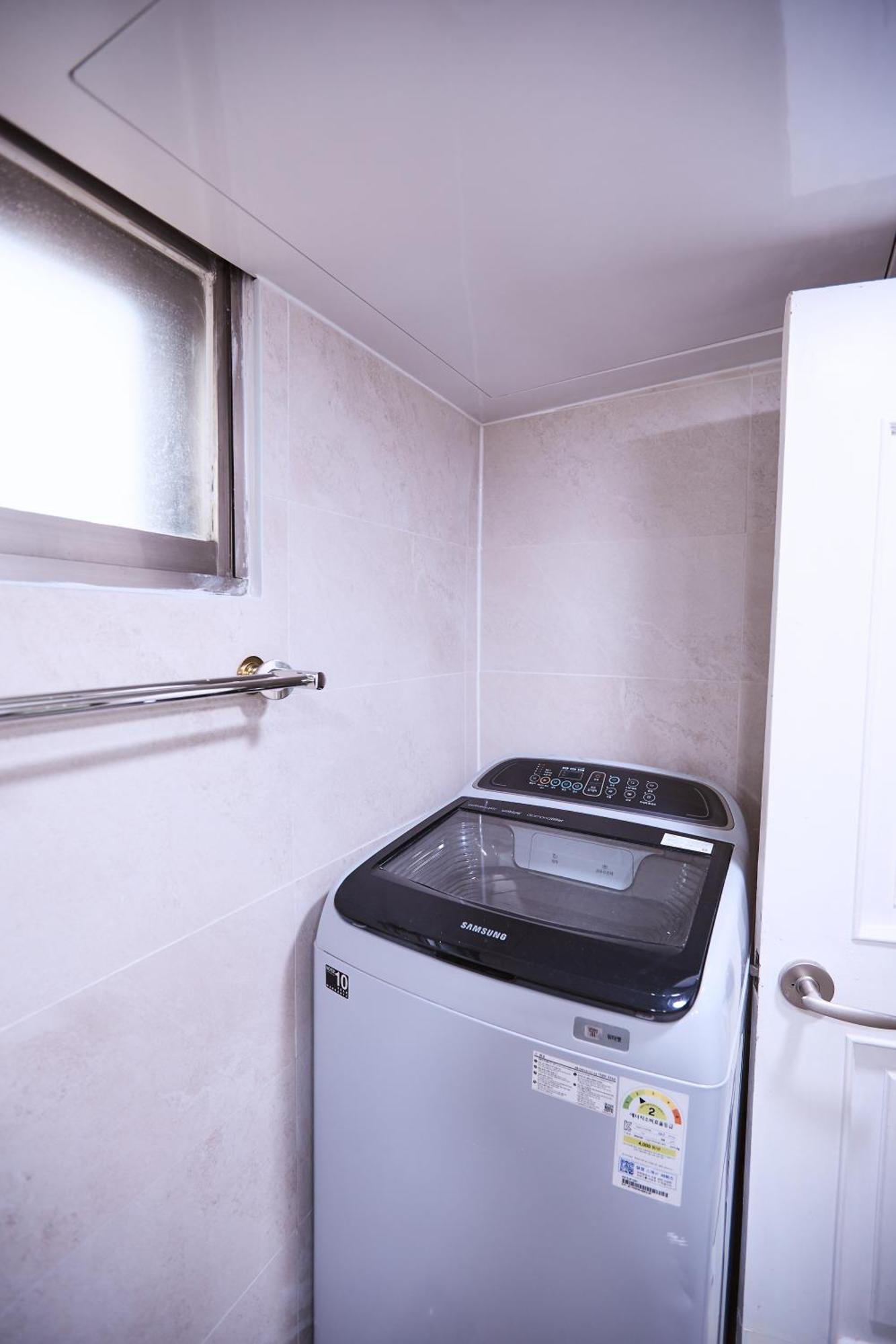 Apartment Artravel Hongdae Seoul
